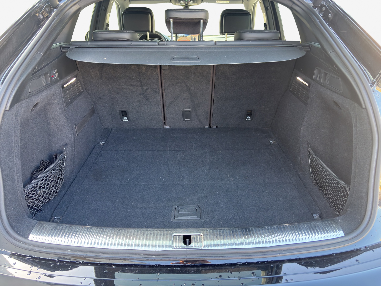 AUDI Q5 Sportback 40 TDI Blackedition quattro S-tronic-image-12