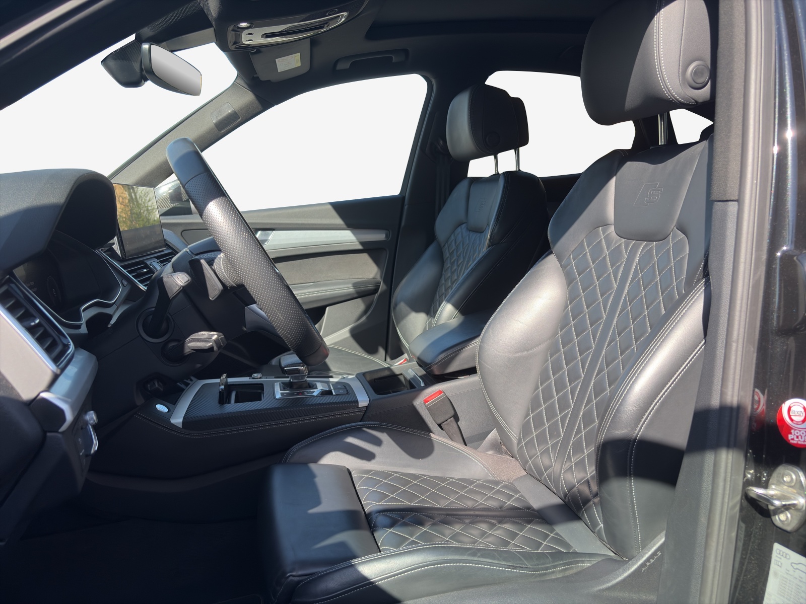 AUDI Q5 Sportback 40 TDI Blackedition quattro S-tronic-image-7
