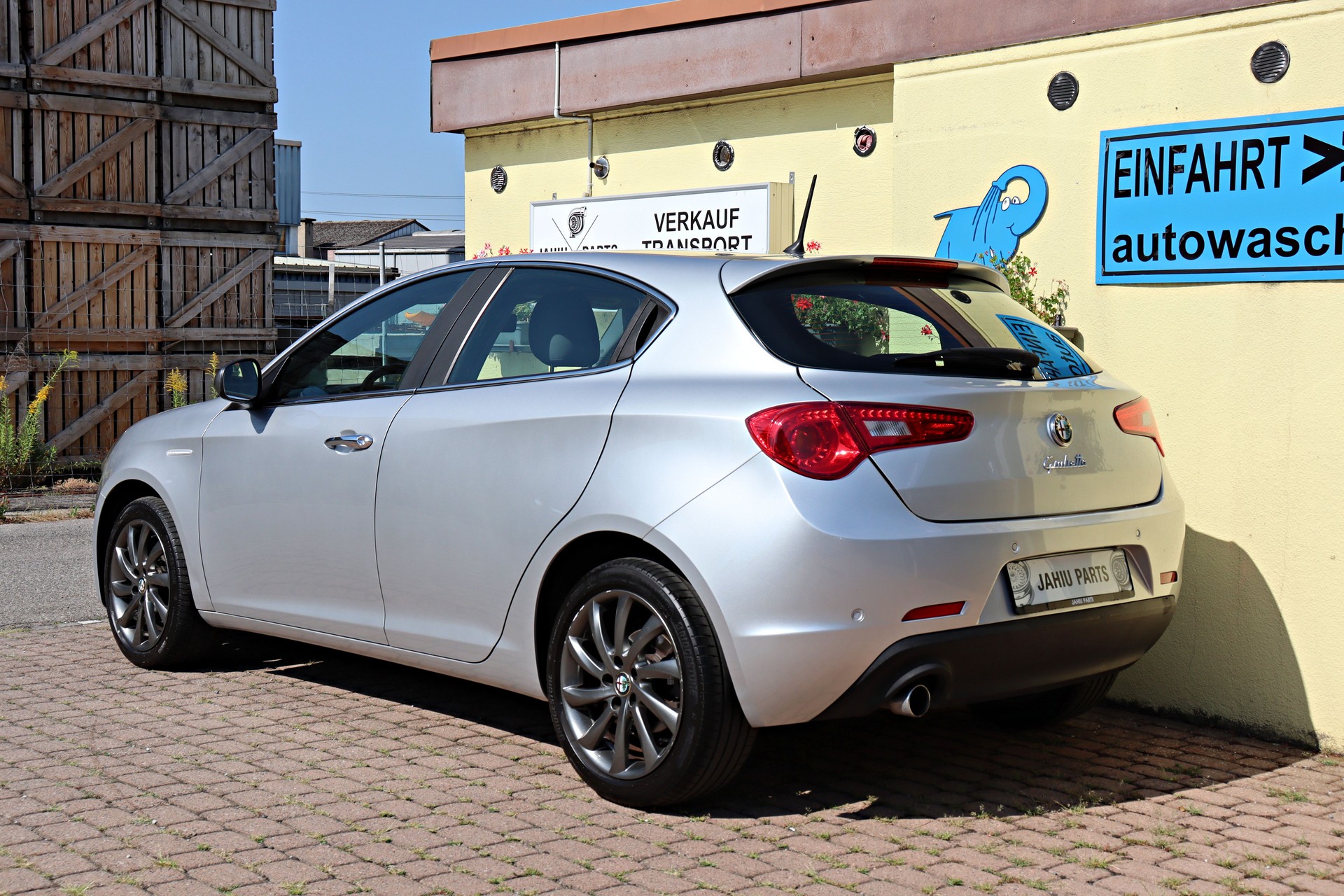 ALFA ROMEO Giulietta 1.6 JTDM Progression-image-2