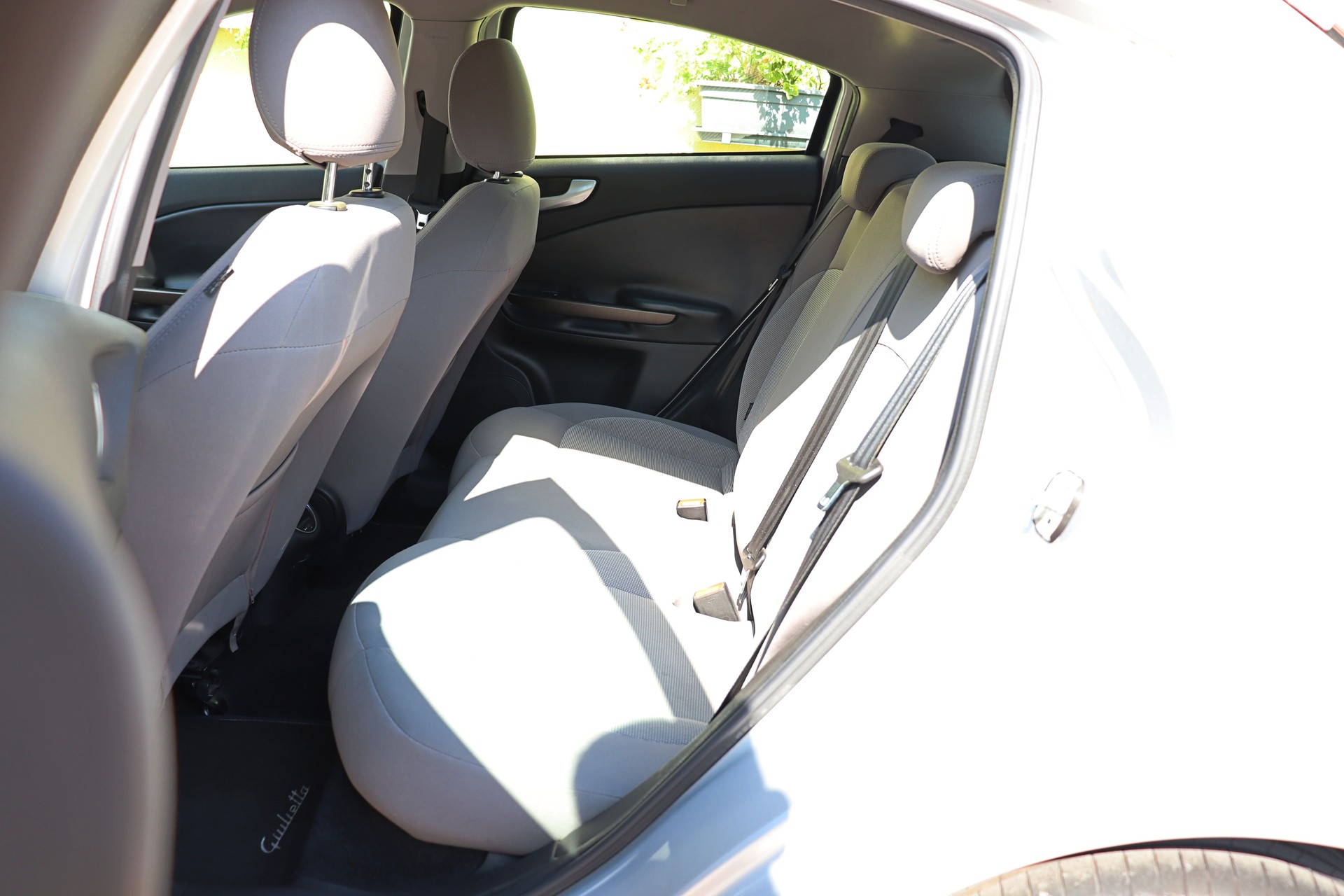 ALFA ROMEO Giulietta 1.6 JTDM Progression-image-8