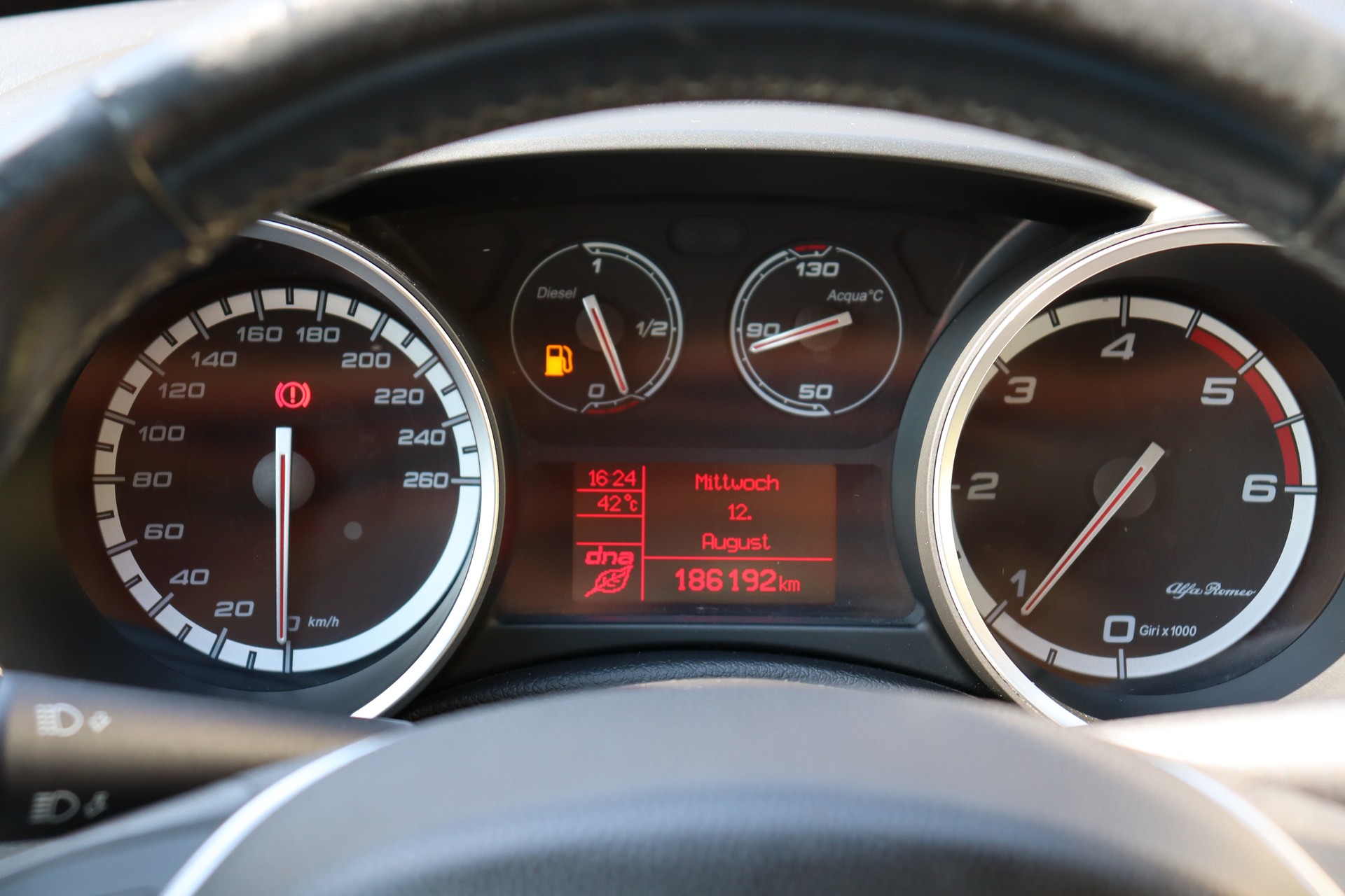 ALFA ROMEO Giulietta 1.6 JTDM Progression-image-15