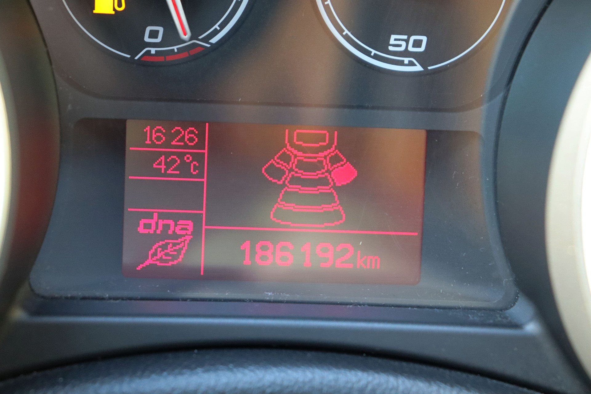 ALFA ROMEO Giulietta 1.6 JTDM Progression-image-16