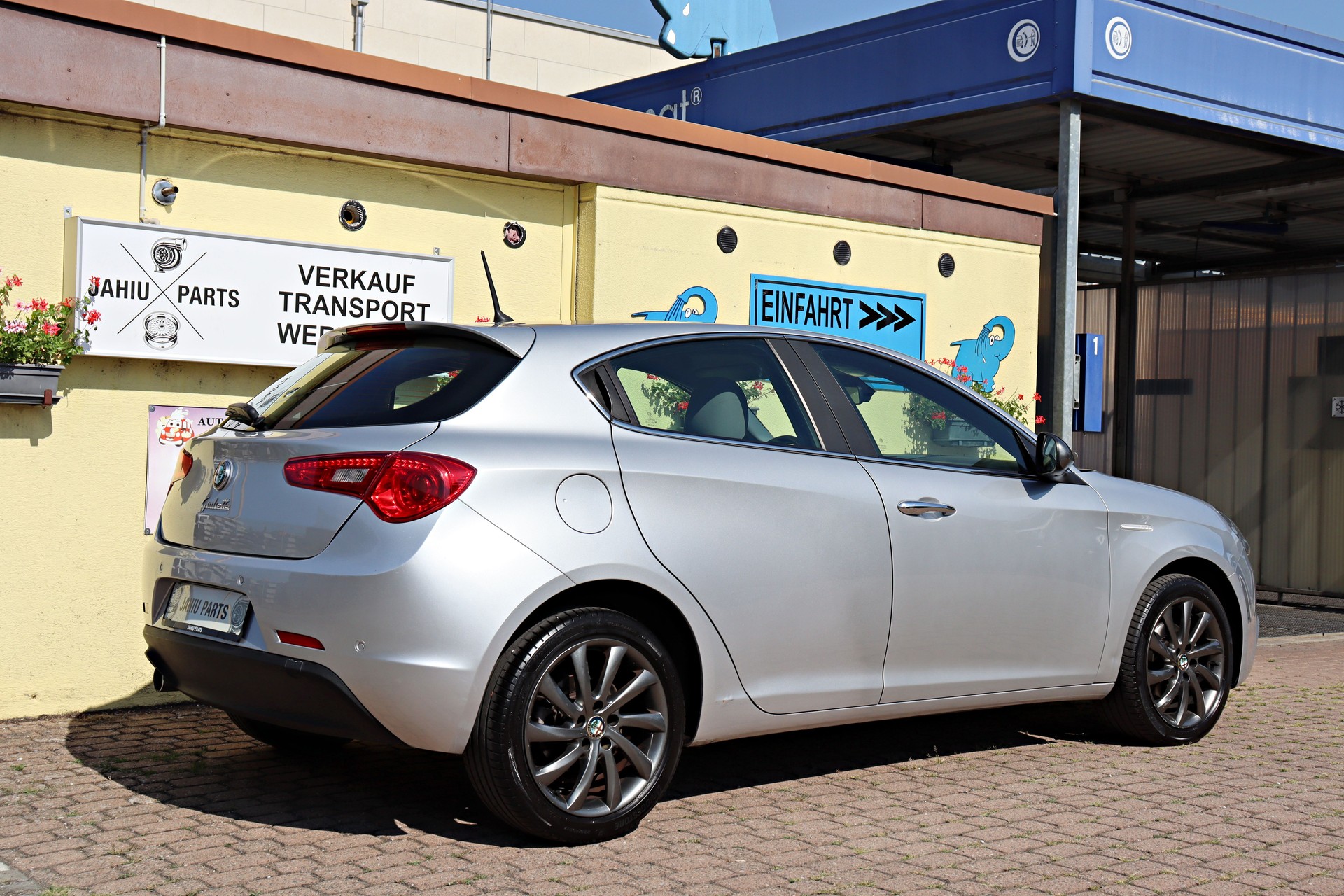 ALFA ROMEO Giulietta 1.6 JTDM Progression-image-3
