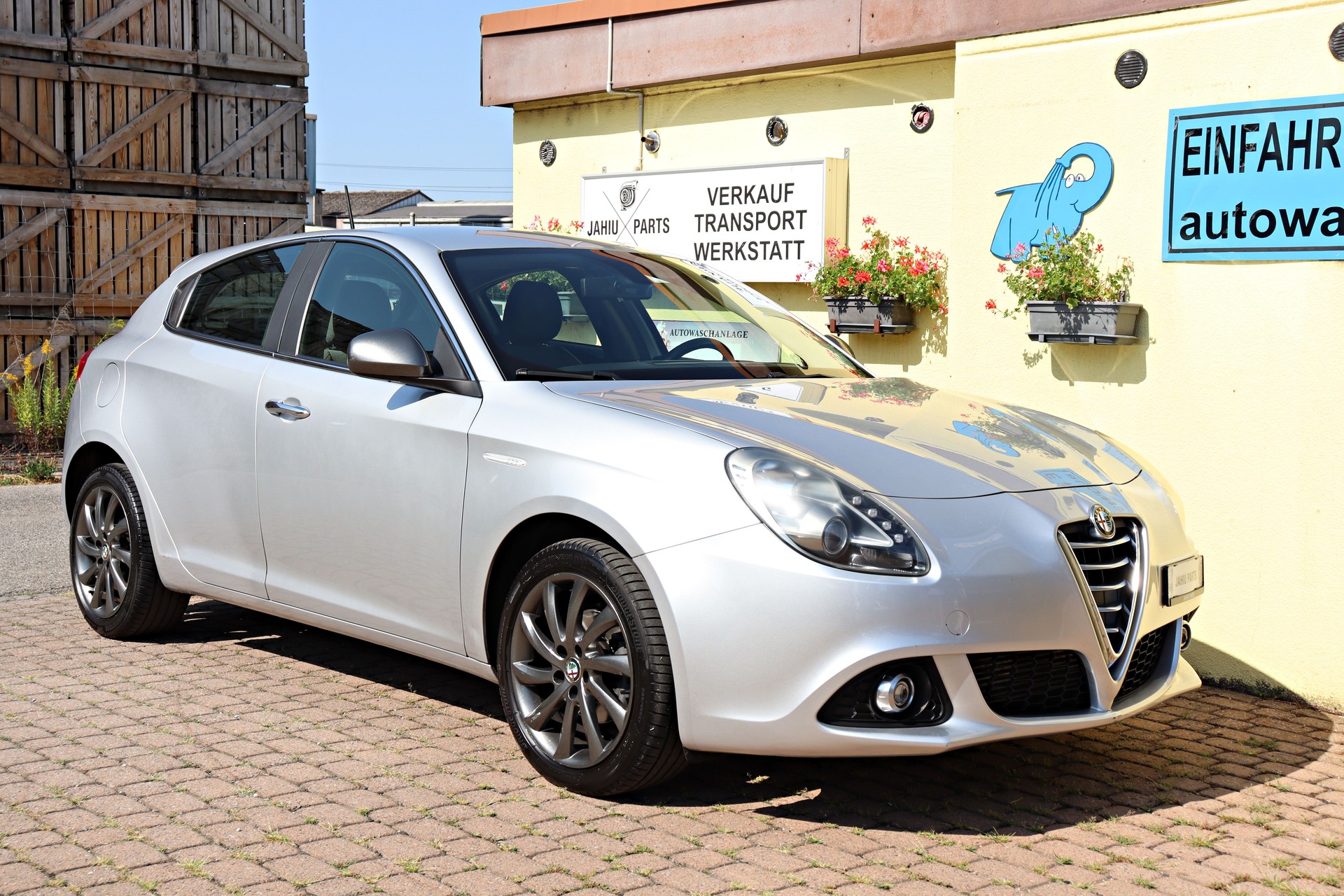 ALFA ROMEO Giulietta 1.6 JTDM Progression-image-5