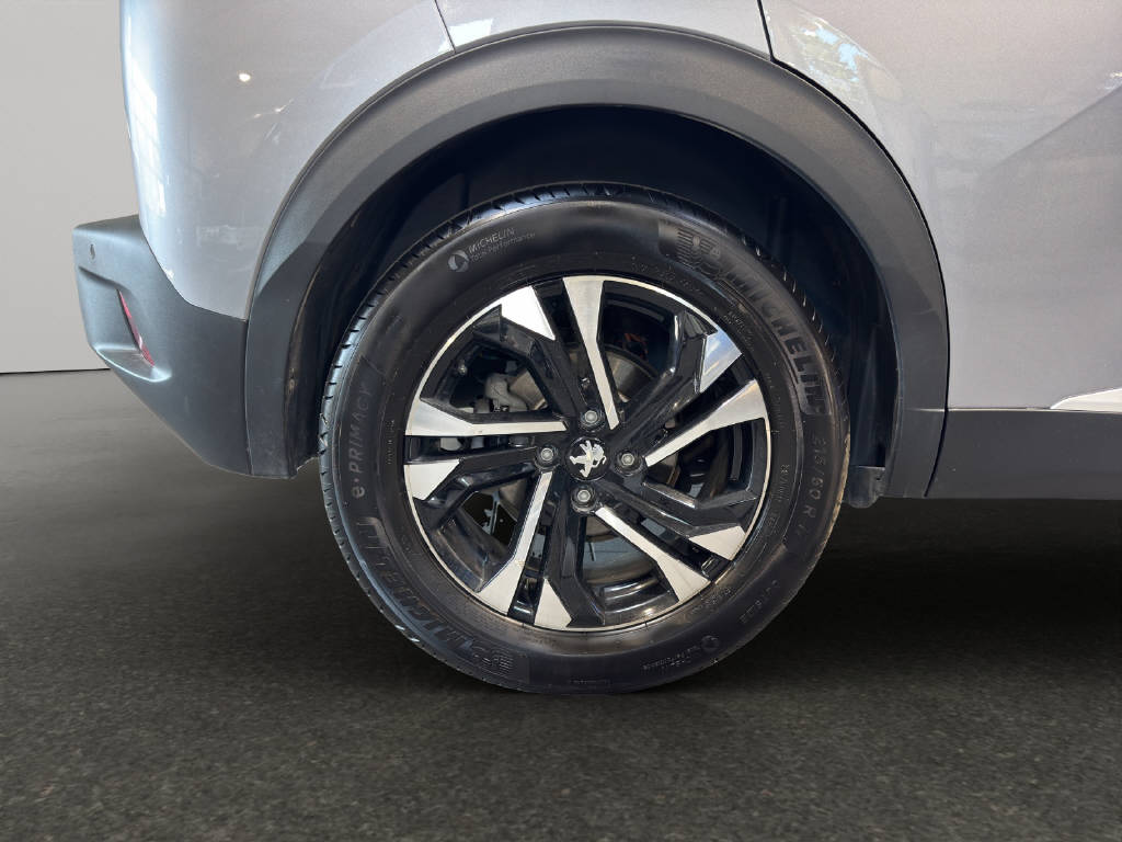 PEUGEOT 2008 e-Allure-image-14