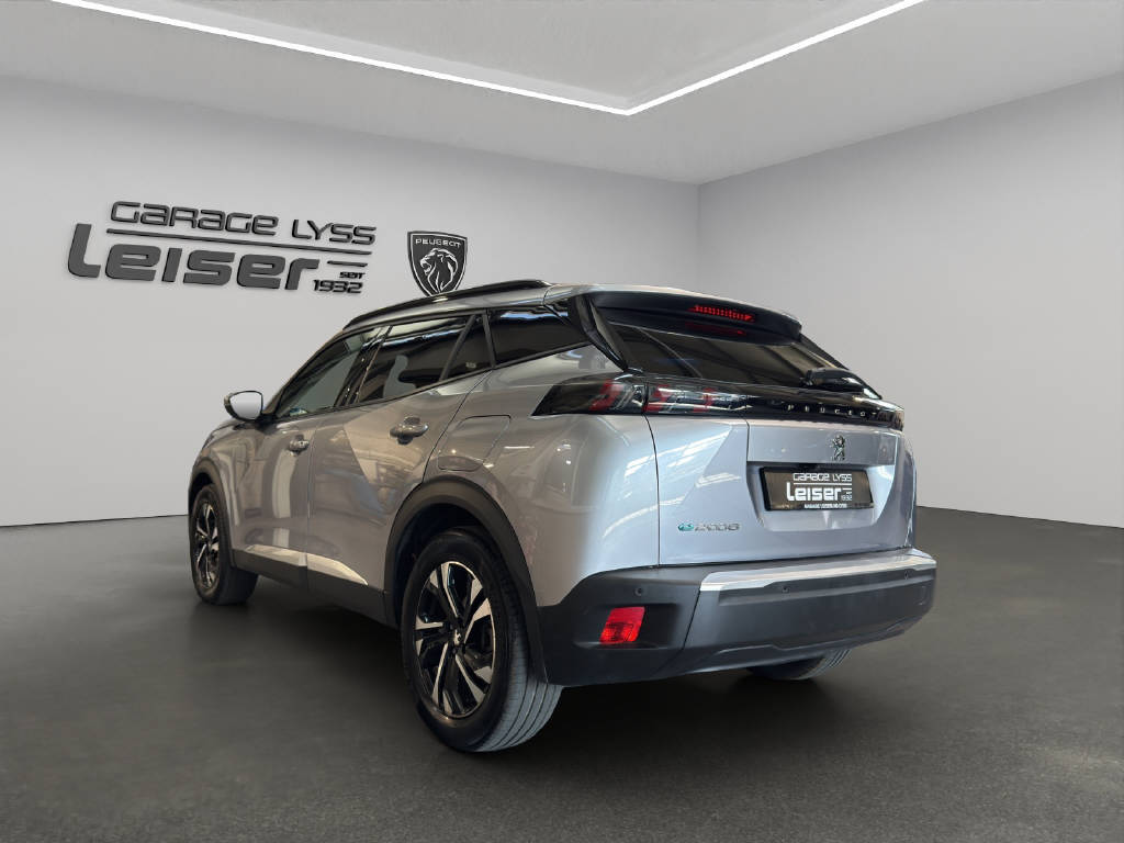 PEUGEOT 2008 e-Allure-image-6