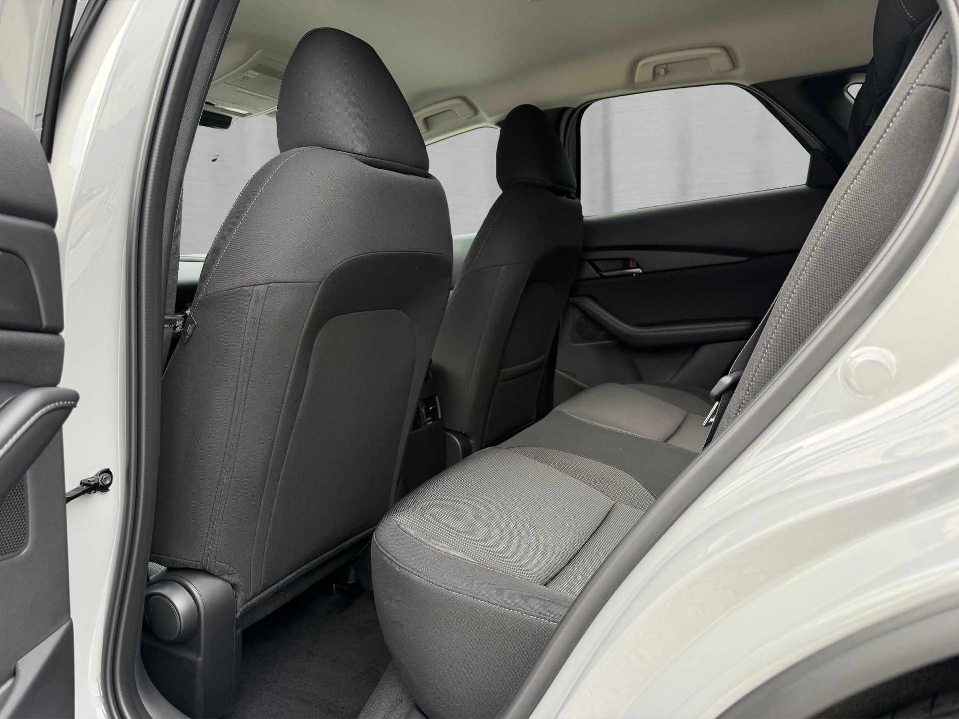 MAZDA CX-30 SKYACTIV-X 186 M Hybrid Exclusive Line AWD-image-12