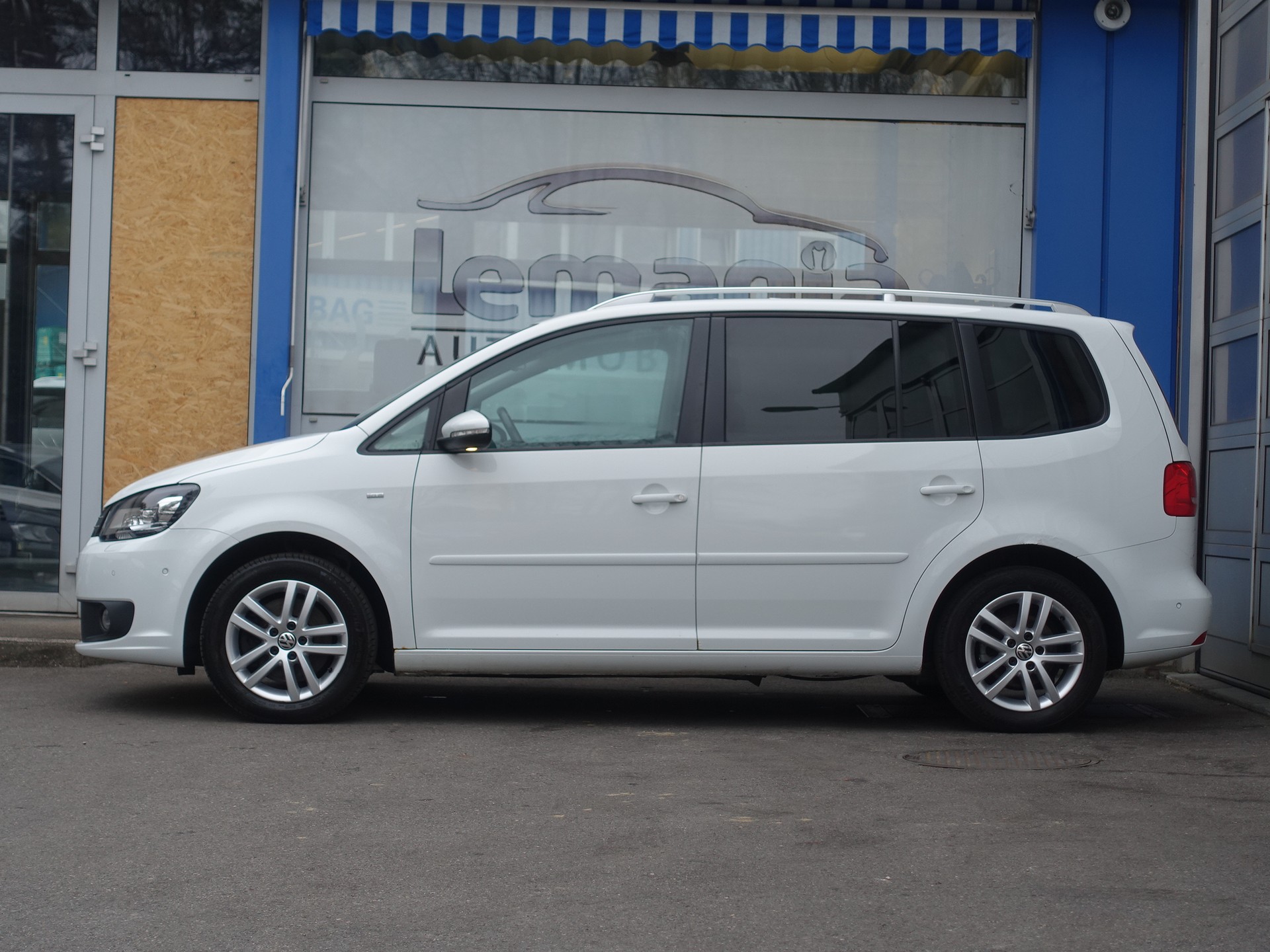 VW Touran 1.4 TSI Cup-image-6