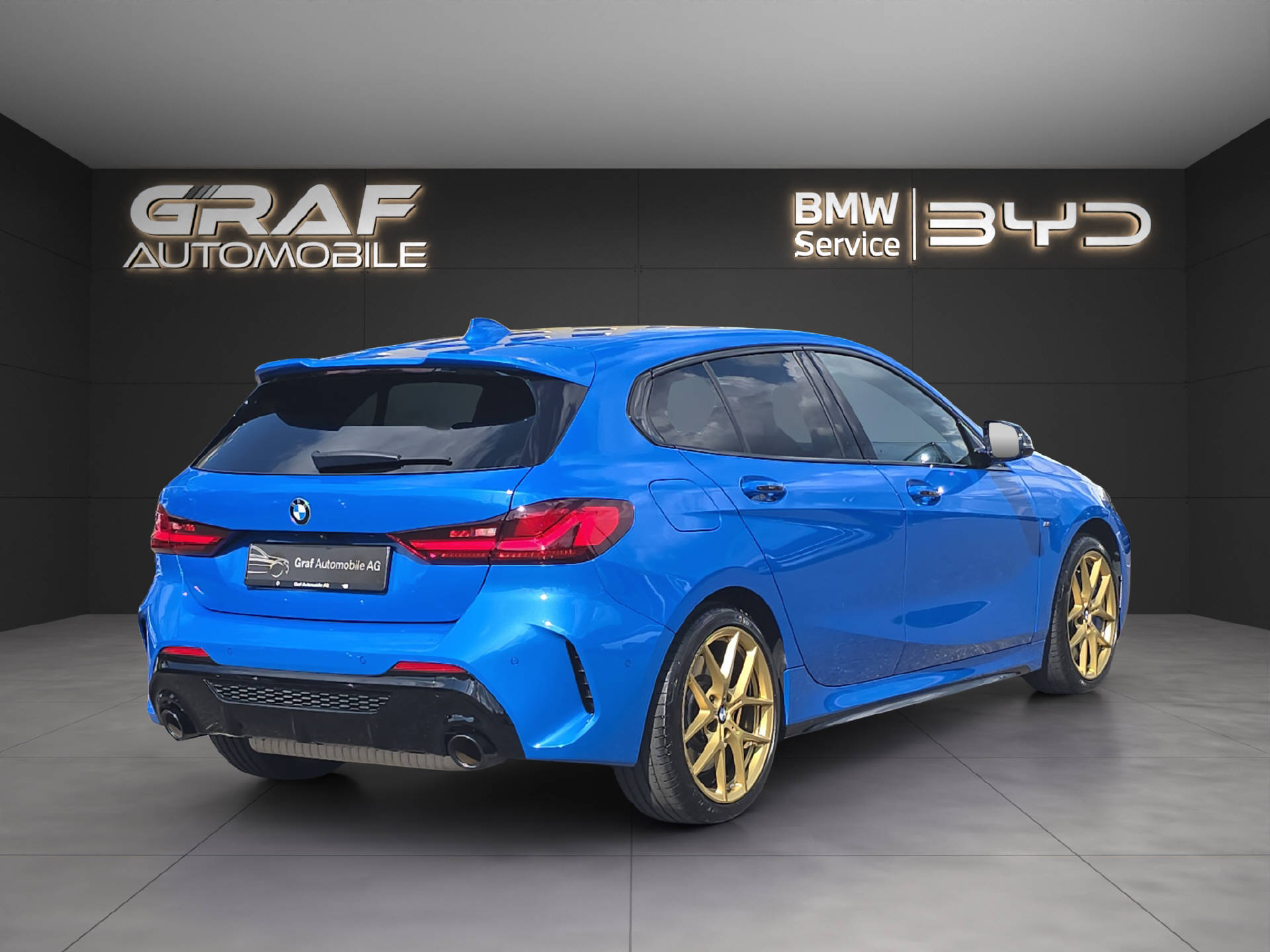 BMW M135i xDrive ** Frisch ab MFK & 12 Monate GARANTIE **-image-4