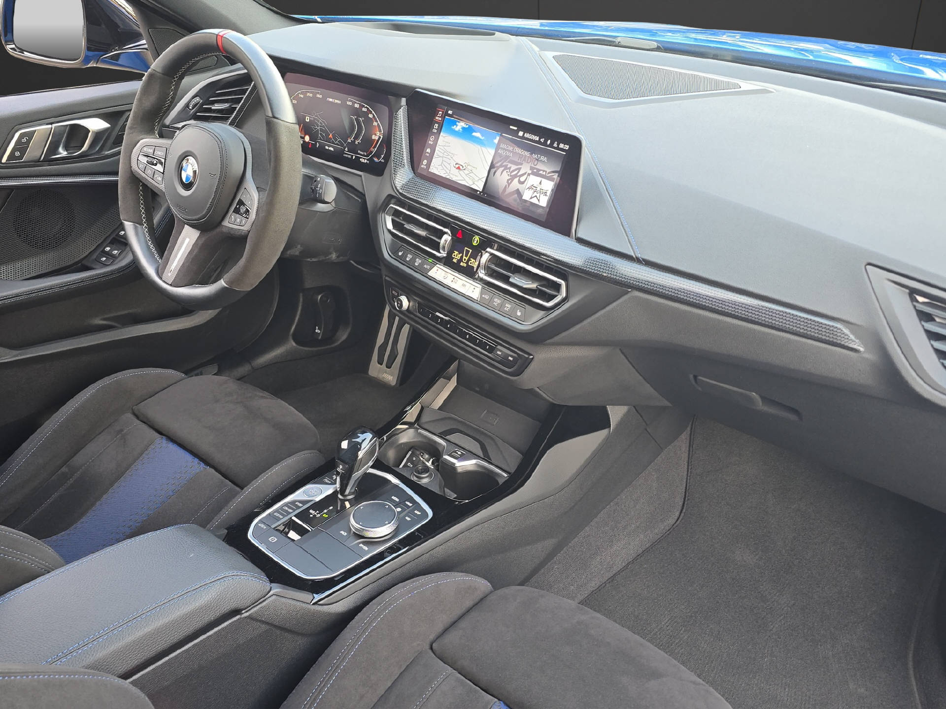 BMW M135i xDrive ** Frisch ab MFK & 12 Monate GARANTIE **-image-10