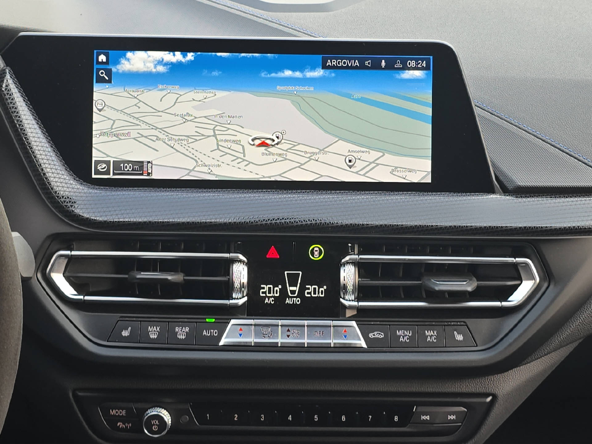 BMW M135i xDrive ** Frisch ab MFK & 12 Monate GARANTIE **-image-13