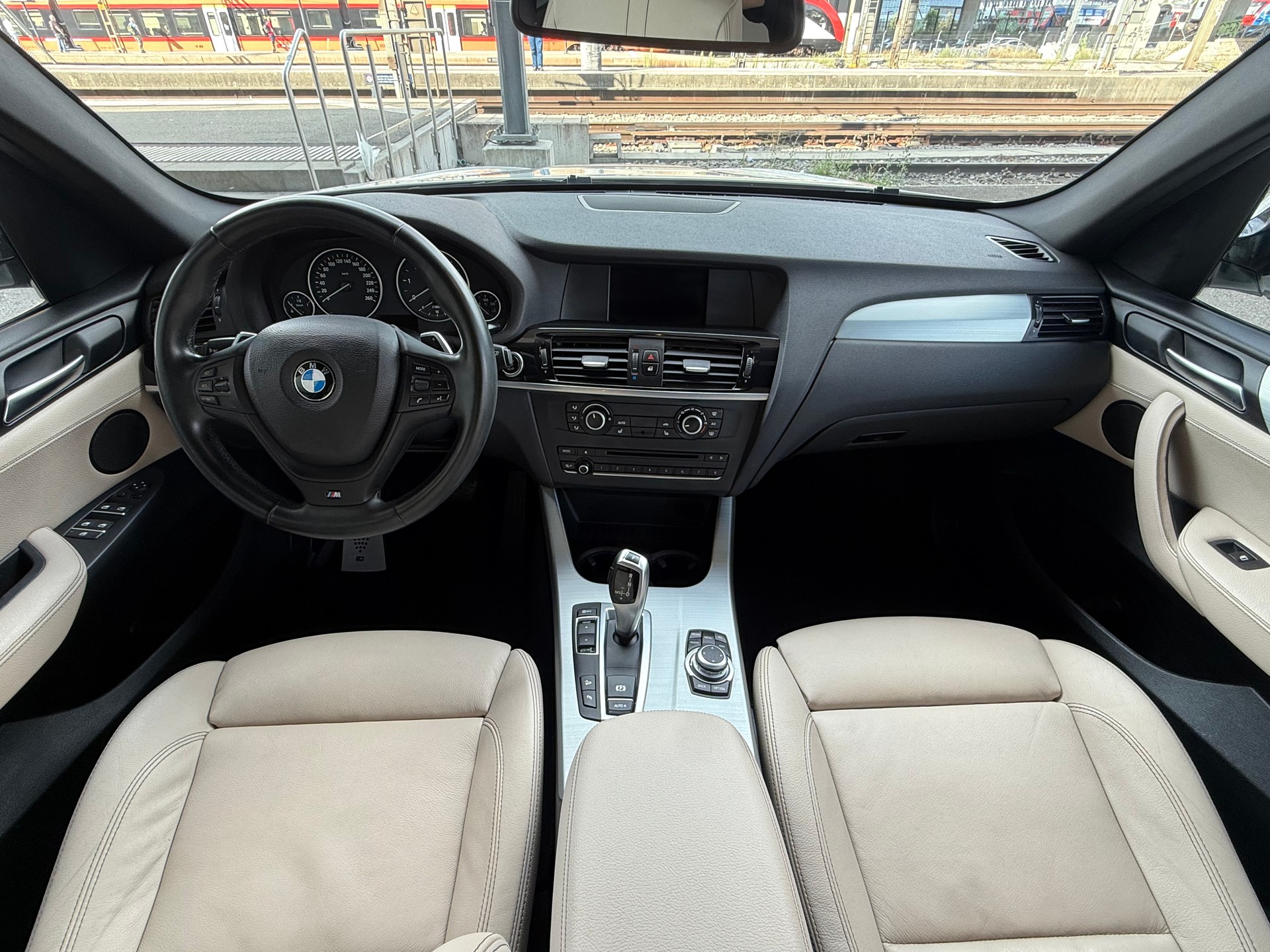 BMW X3 xDrive 20d Steptronic M-Paket-image-9