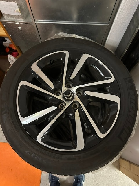 CITROEN 1.2 PureTech 130 Shine-image-5