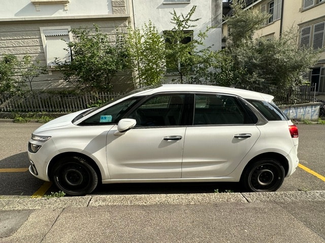 CITROEN 1.2 PureTech 130 Shine-image-0