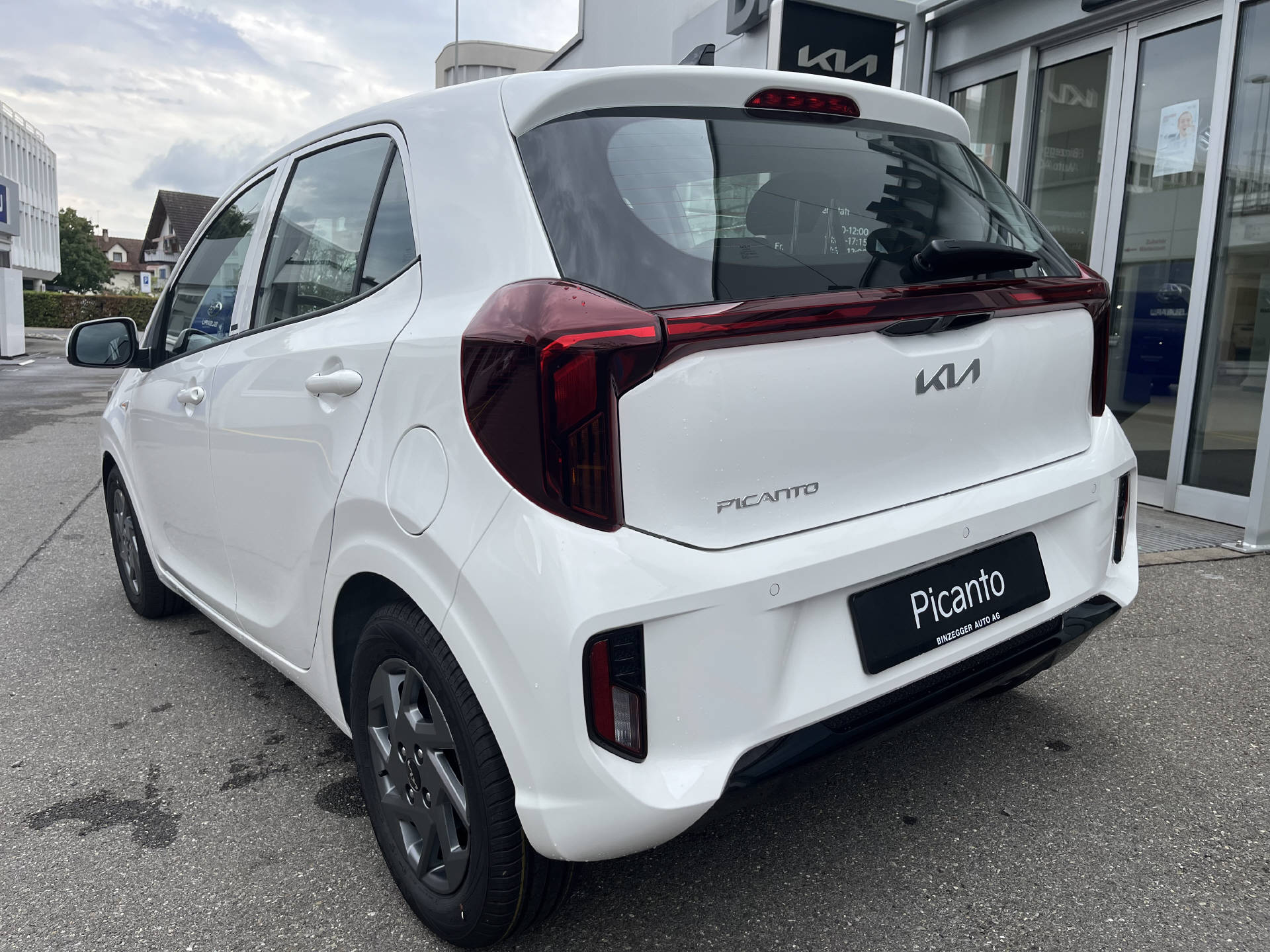 KIA Picanto 1.0 GDi Inspire-image-2
