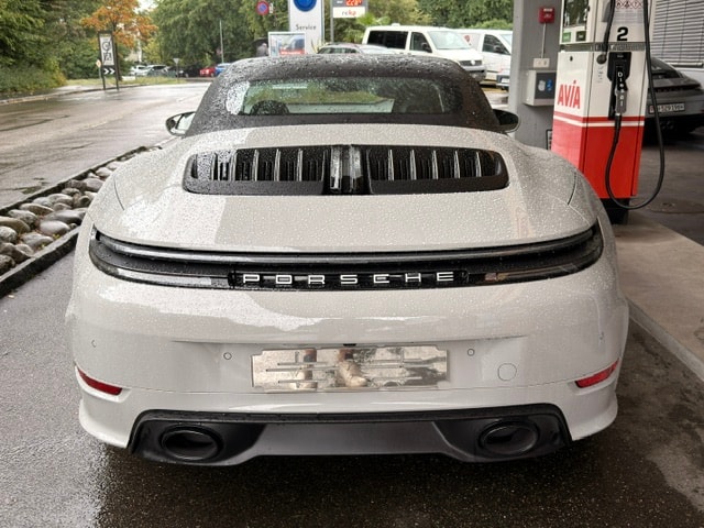 PORSCHE Carrera-image-5