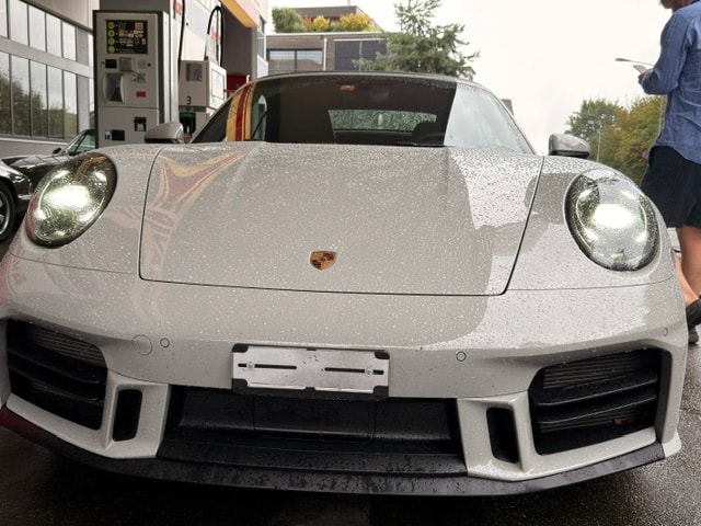 PORSCHE Carrera-image-6