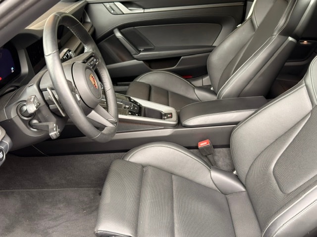 PORSCHE Carrera-image-7