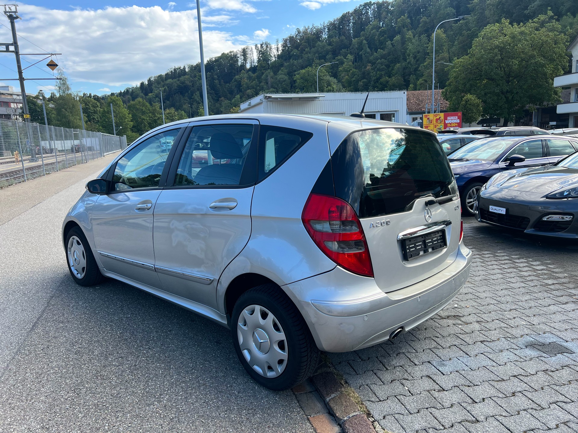 MERCEDES-BENZ A 200 CDI Avantgarde-image-2