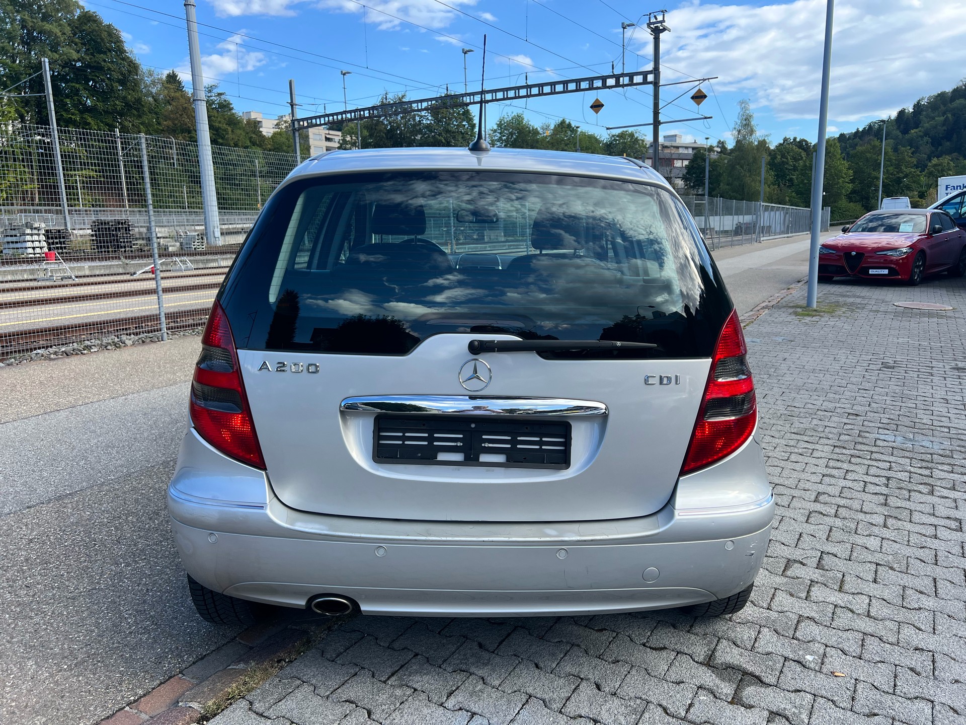 MERCEDES-BENZ A 200 CDI Avantgarde-image-3