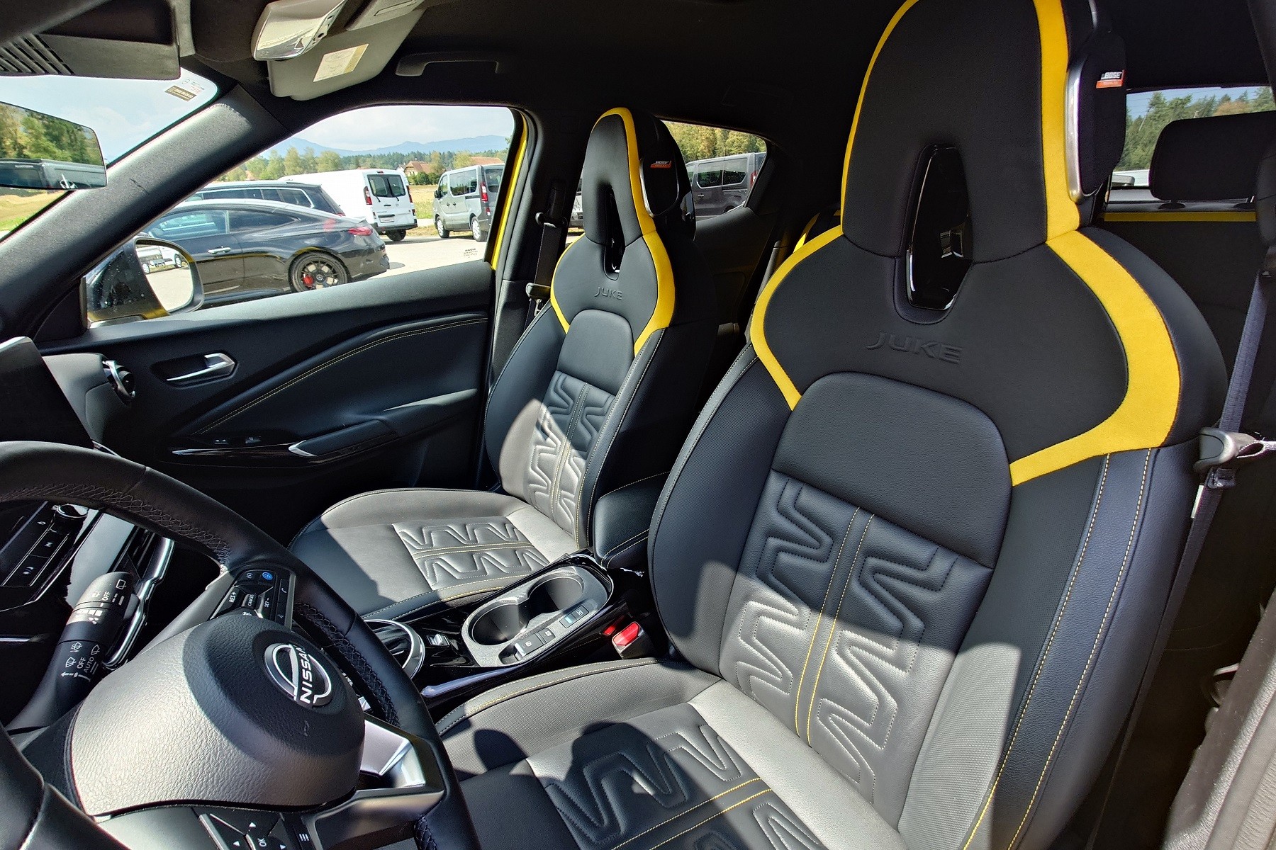 NISSAN Juke 1.6 Hybrid N-Sport-image-9
