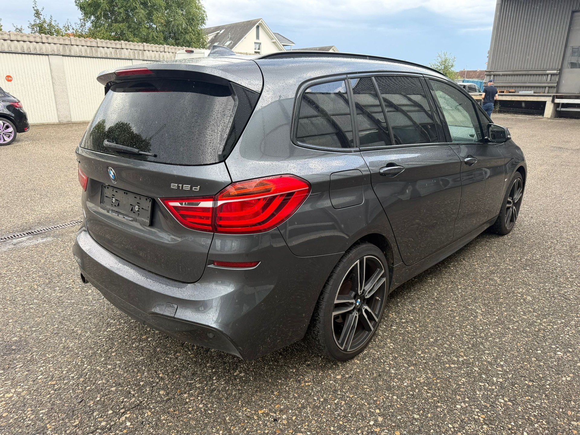BMW 218d xDrive Gran Tourer M Sport Steptronic-image-3