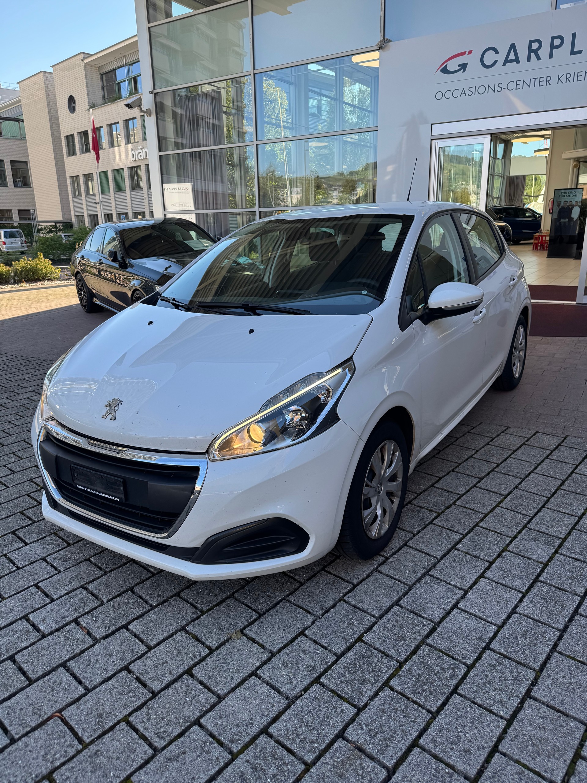 PEUGEOT 208 1.2 PureTech Access-image-0