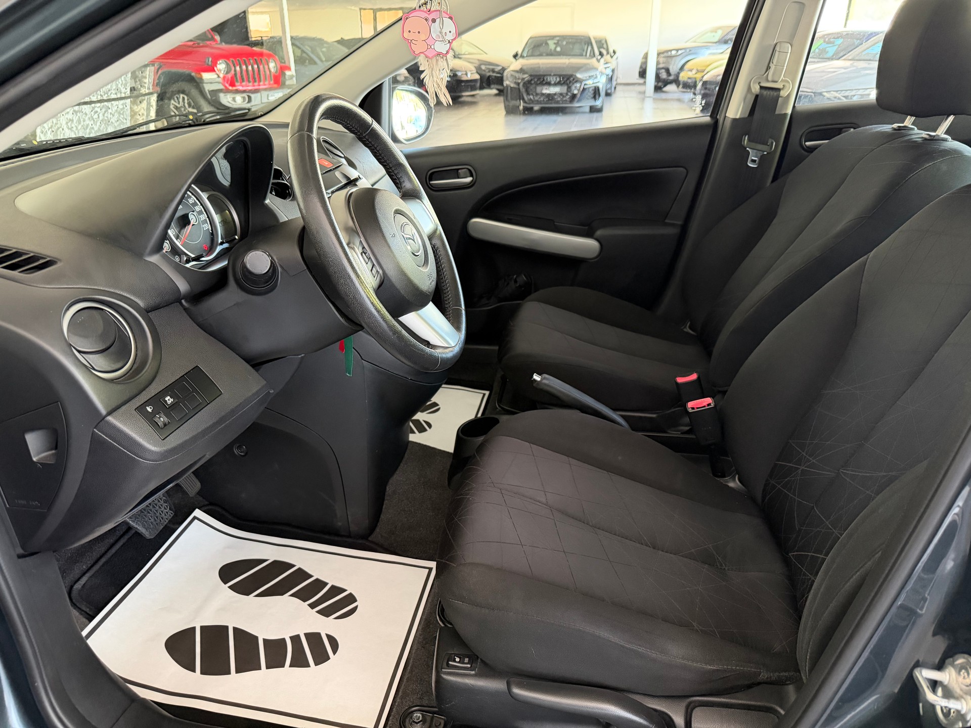 MAZDA 2 1.5i 16V Exclusive Automatic-image-11