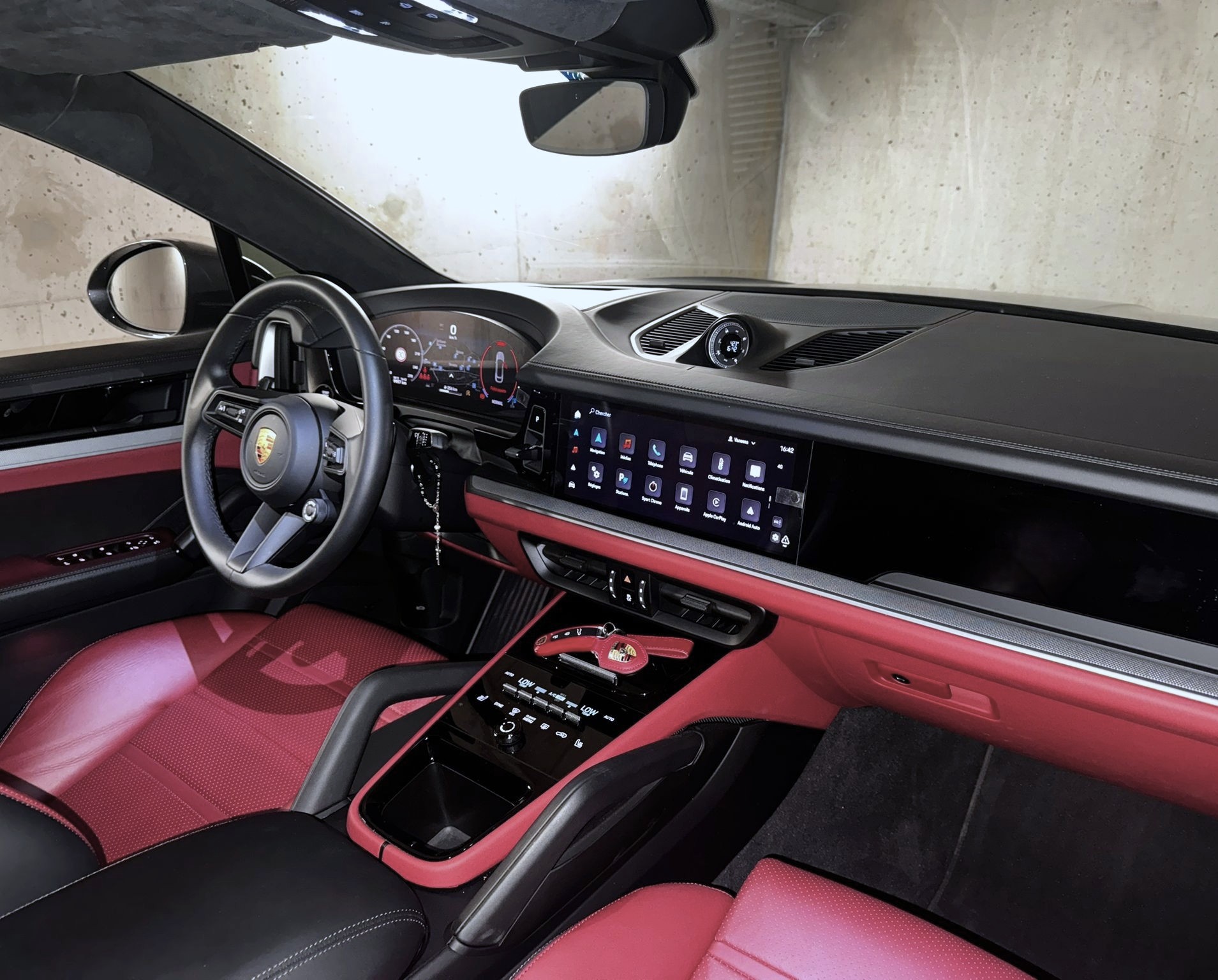 PORSCHE Cayenne Coupé Tiptronic-image-12