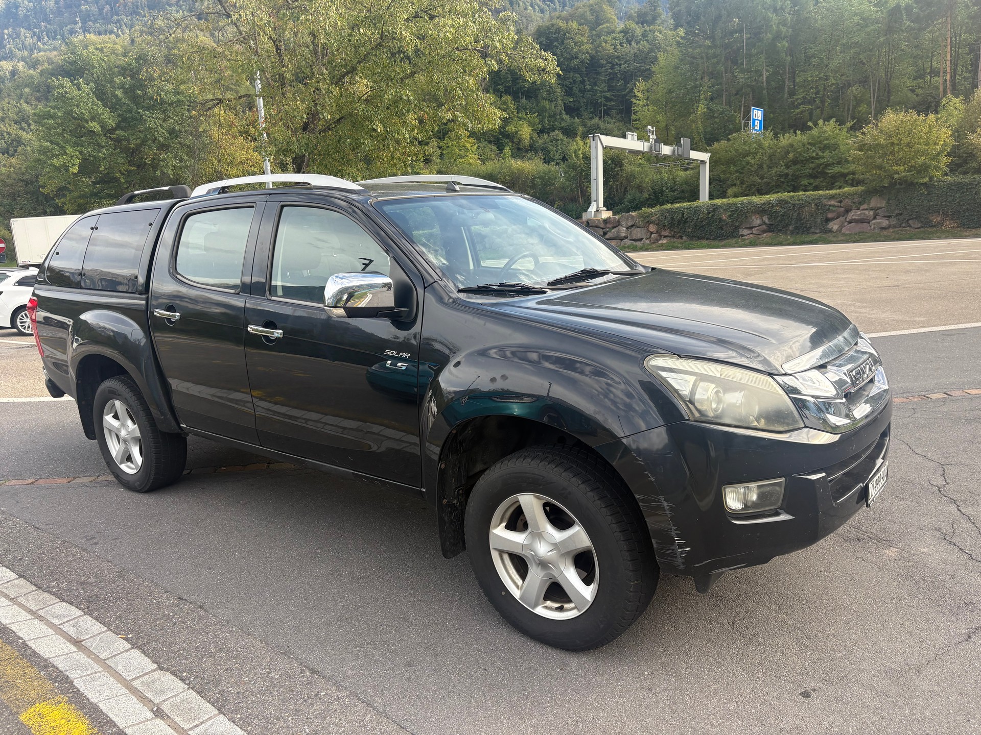 ISUZU D-MAX 2.5 Crew Cab Solar 4x4-image-8