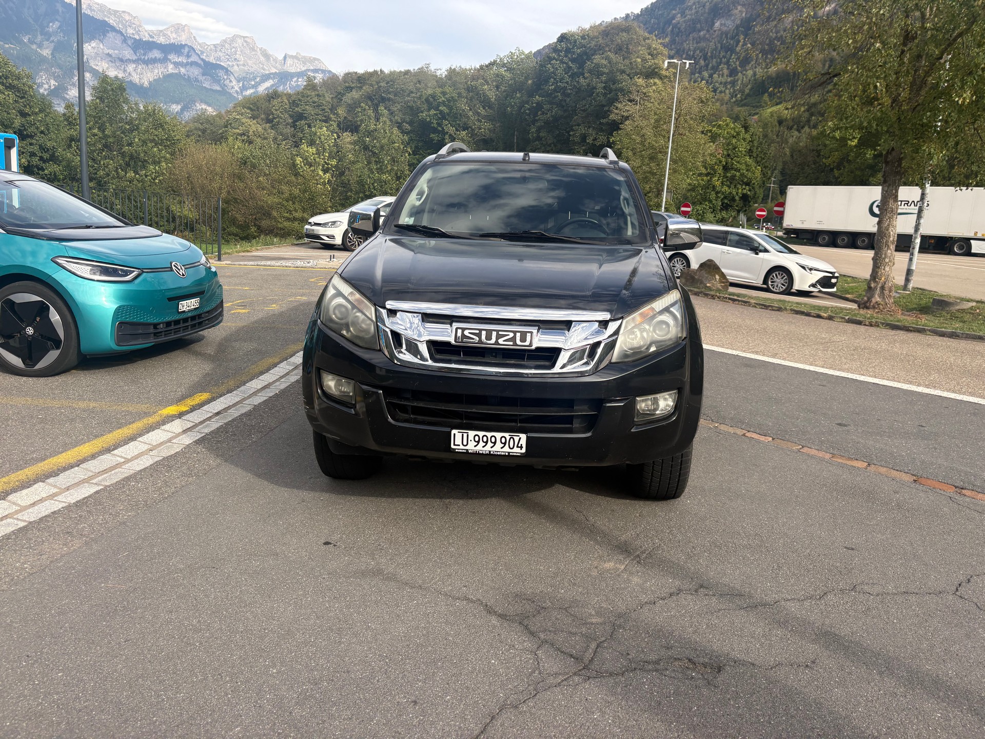 ISUZU D-MAX 2.5 Crew Cab Solar 4x4-image-1