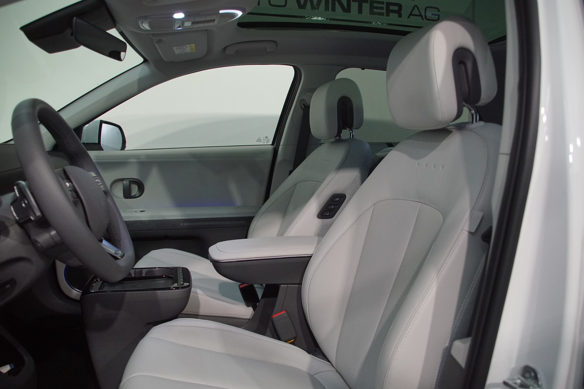 HYUNDAI Ioniq 5 Vertex 84kWh 4WD +swiss+ New-MODELL-image-14