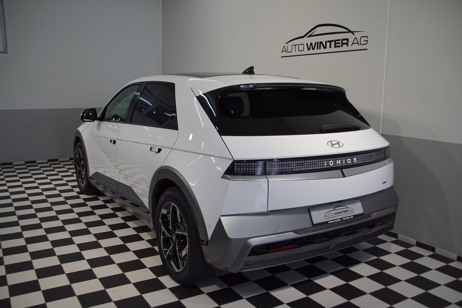 HYUNDAI Ioniq 5 Vertex 84kWh 4WD +swiss+ New-MODELL-image-10