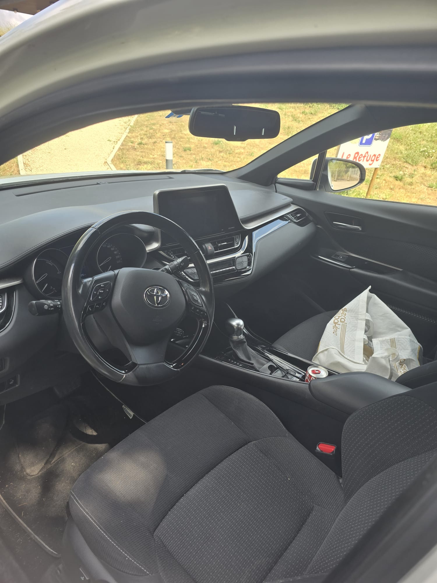 TOYOTA C-HR 1.8 HSD Limited CVT-image-7