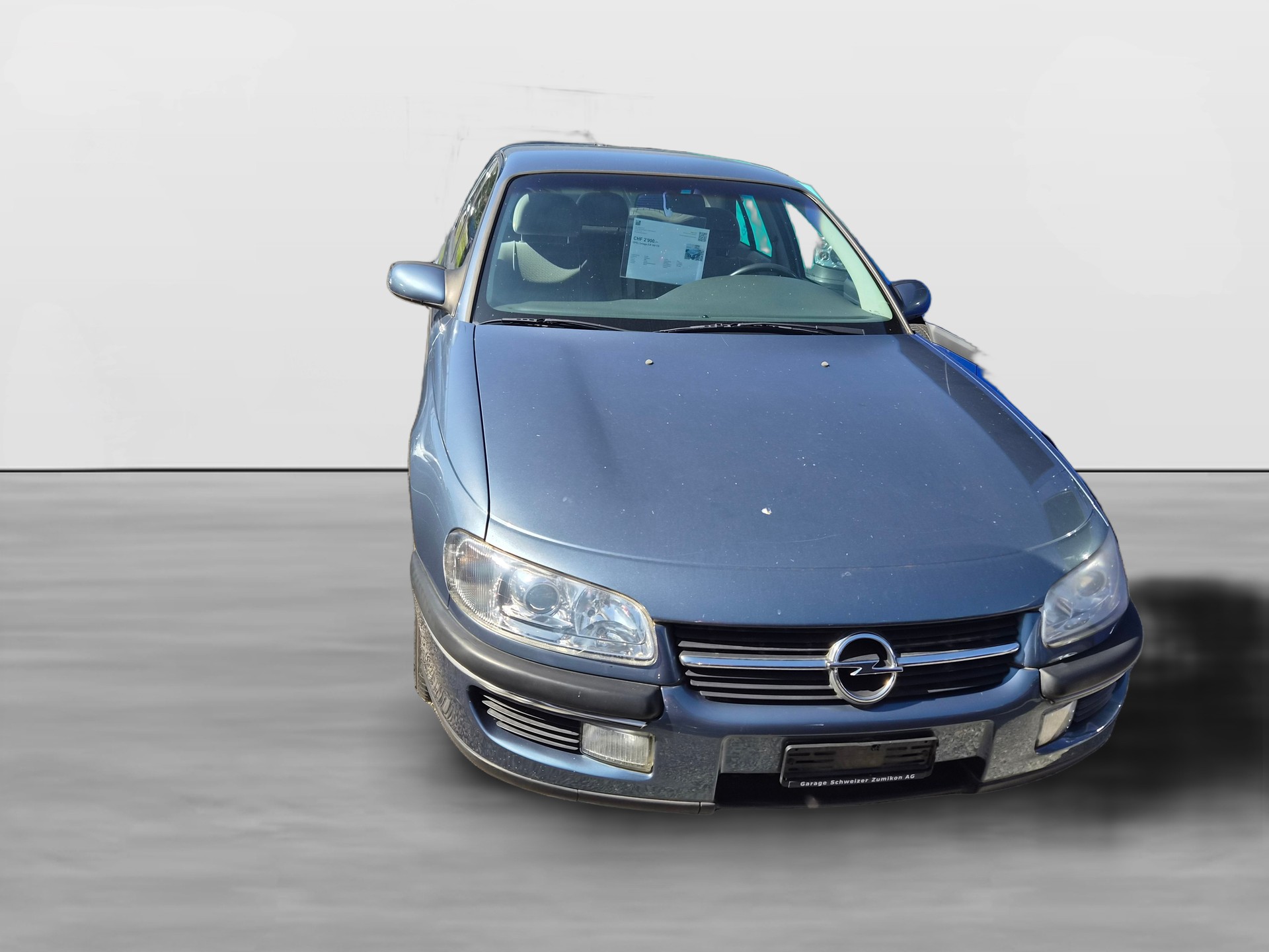 OPEL Omega 2.0i 16V CD-showroom-element-1