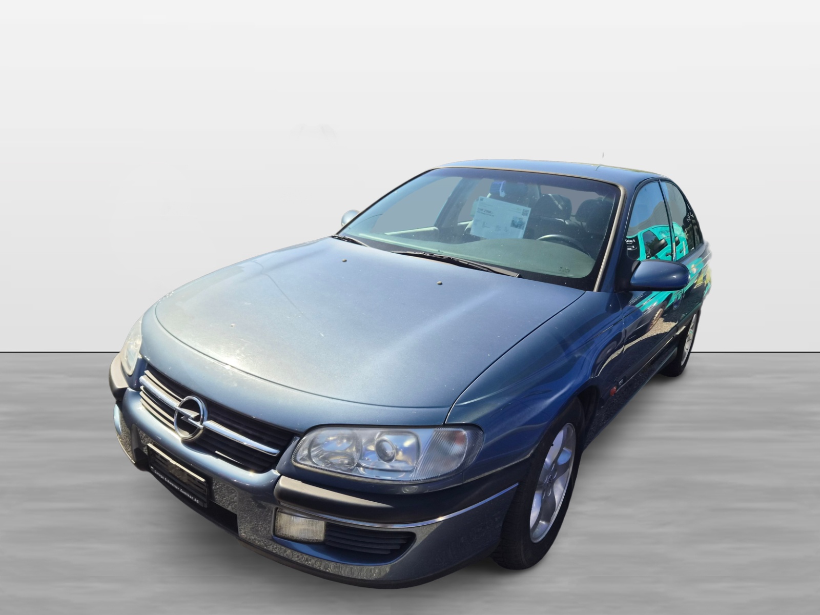 OPEL Omega 2.0i 16V CD-showroom-element-2