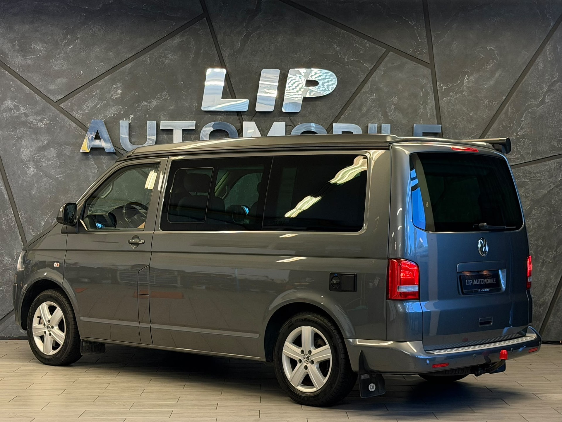 VW T5 California 2.0 Bi-TDI Comfortline 4Motion DSG-image-17
