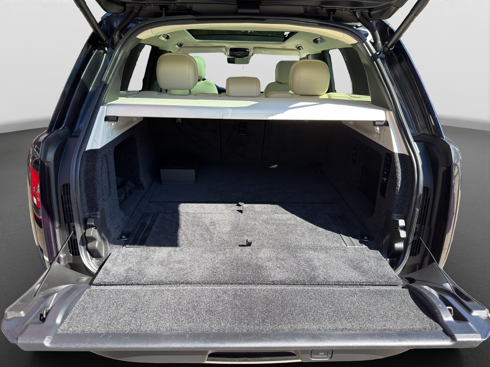 LAND ROVER Range Rover P460e Si6 PHEV SE Automatic-image-14