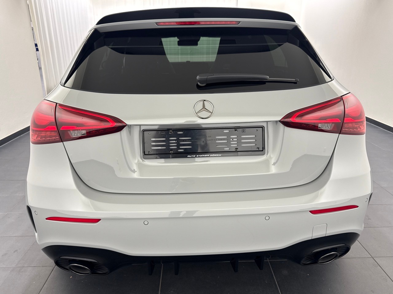 MERCEDES-BENZ A AMG 35 4Matic 8G-DCT ''CH-Auslieferung''-image-16