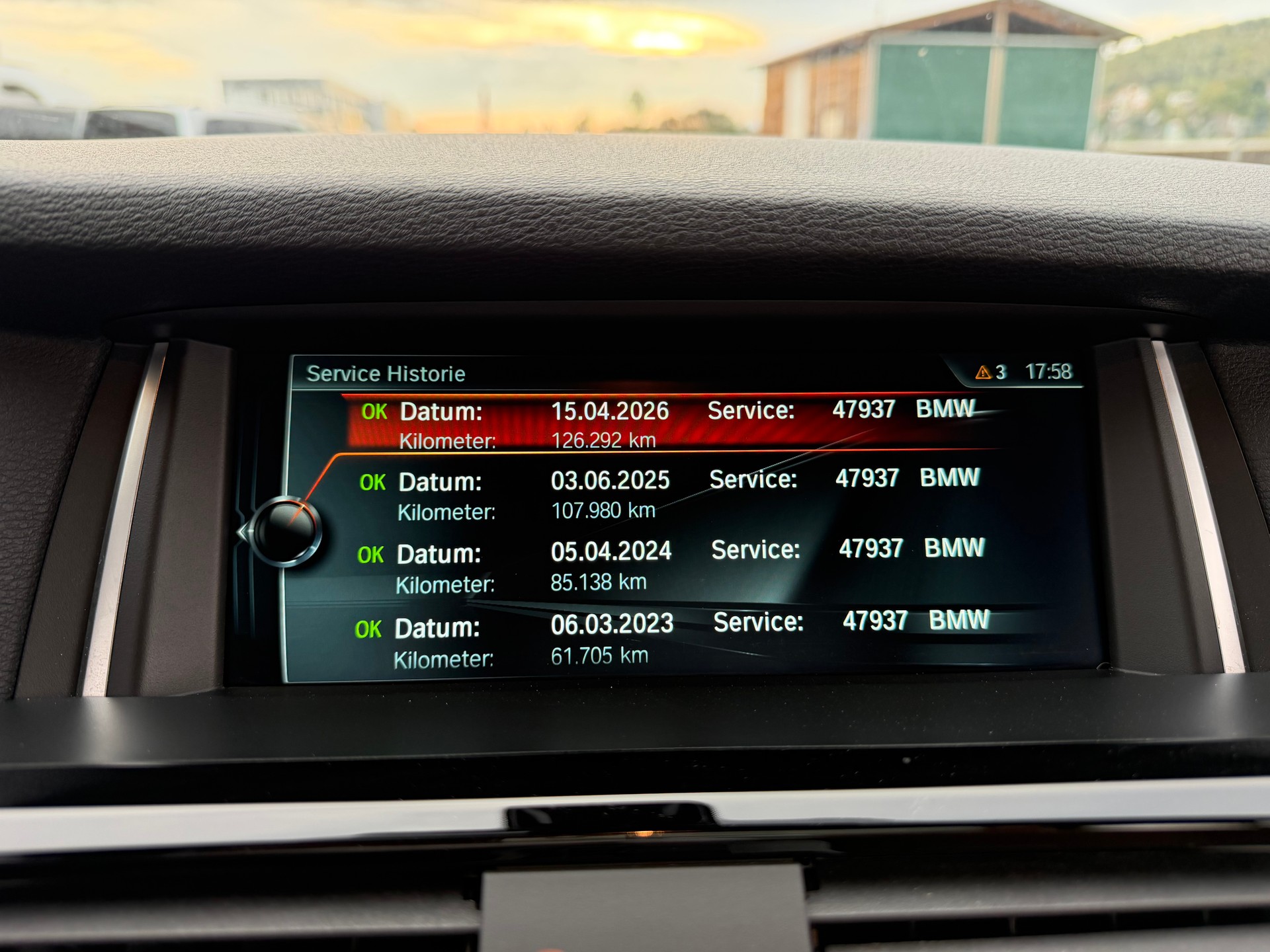 BMW X4 30d xDrive SAG M-Paket-image-27