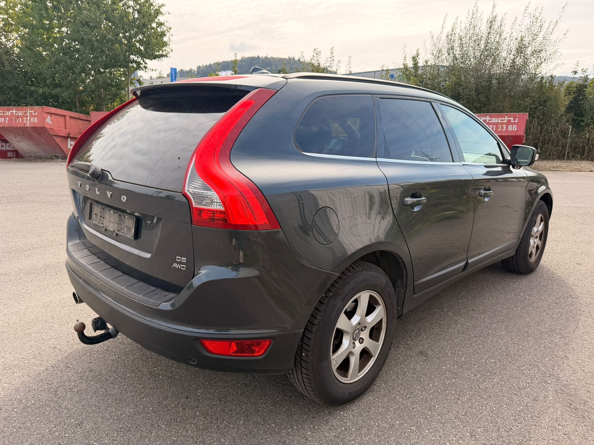 VOLVO XC60 D5 AWD Kinetic Geartronic-image-4