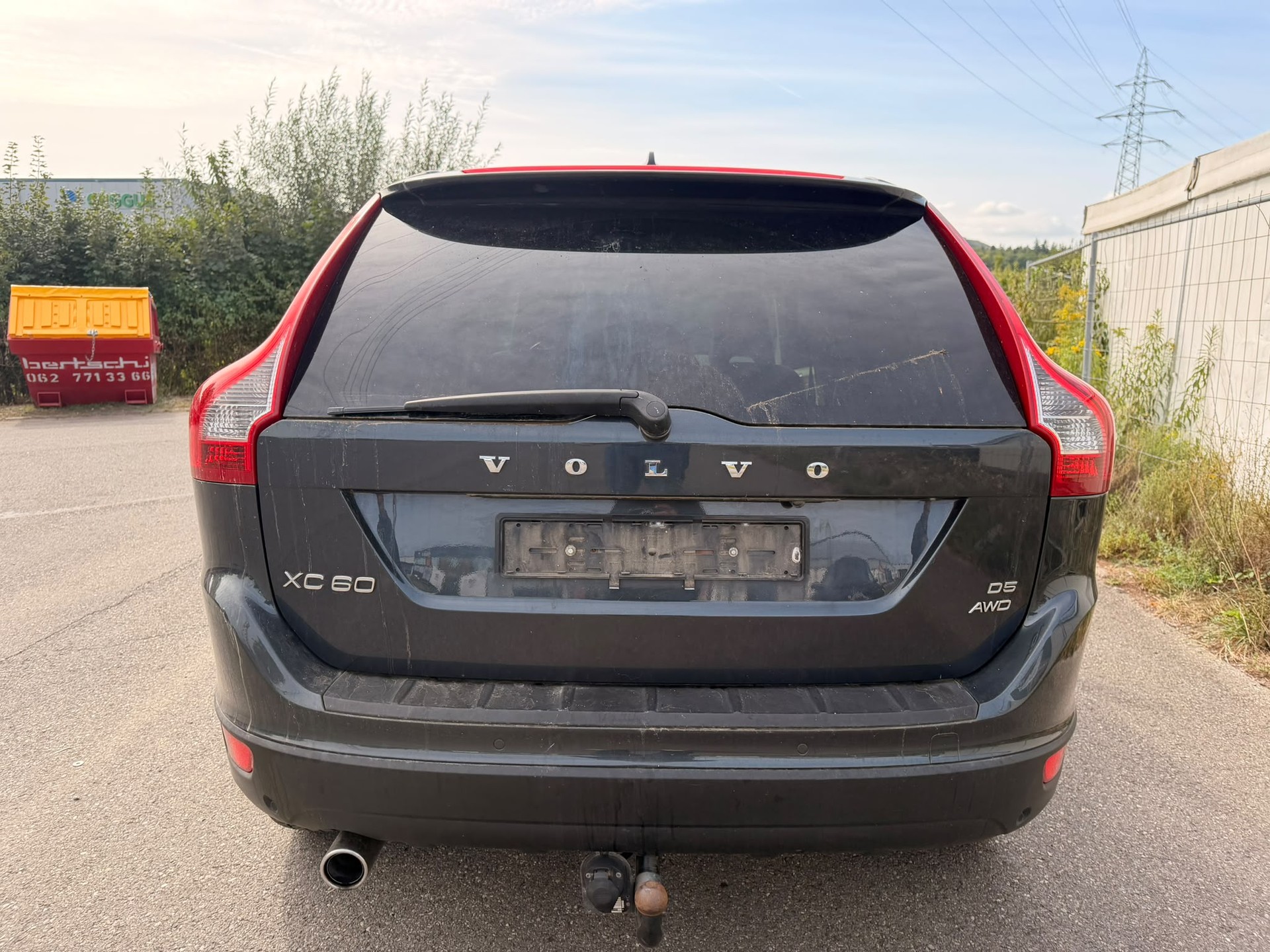 VOLVO XC60 D5 AWD Kinetic Geartronic-image-9
