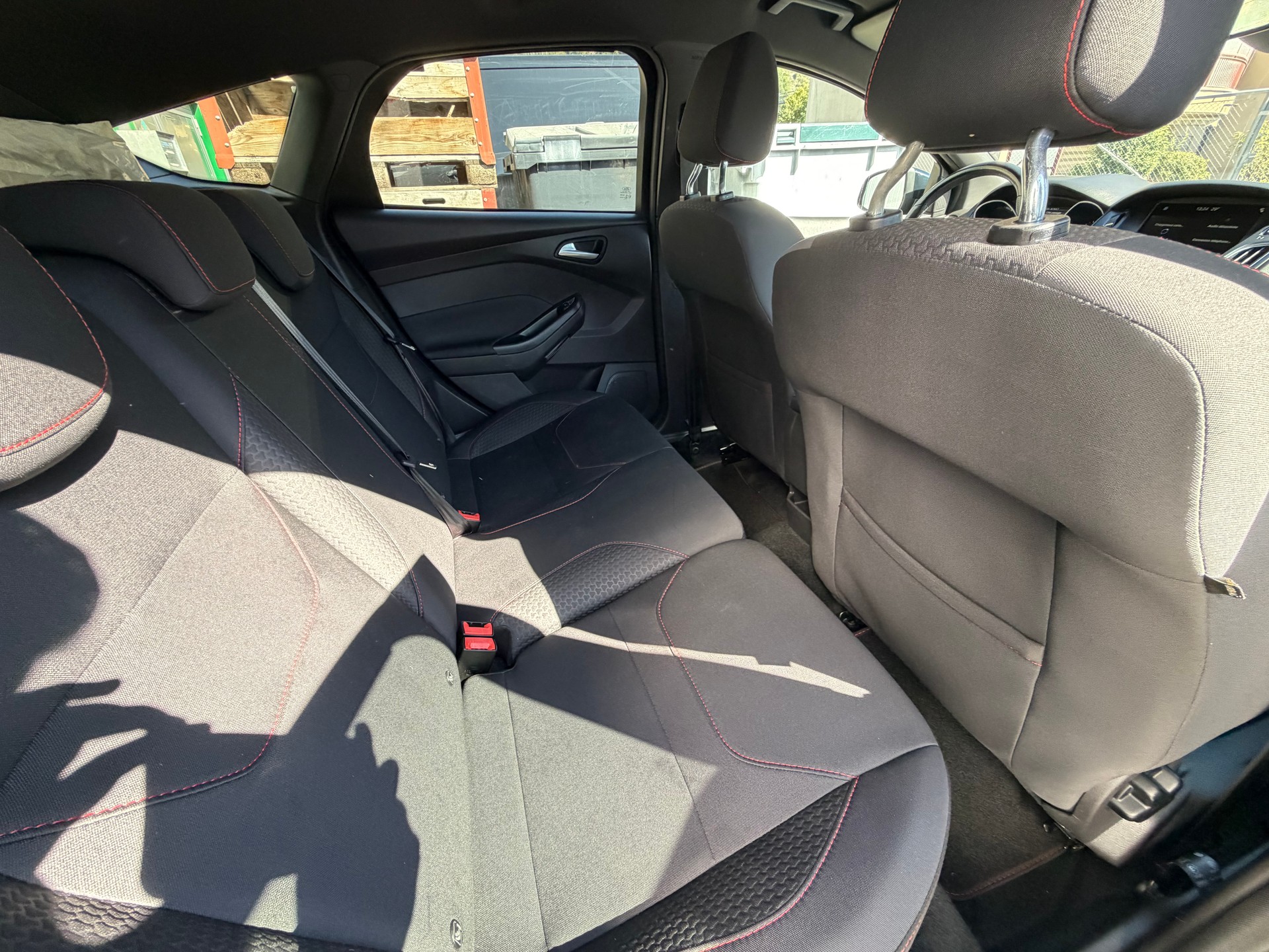 FORD Focus 1.5 SCTi ST Line-image-9