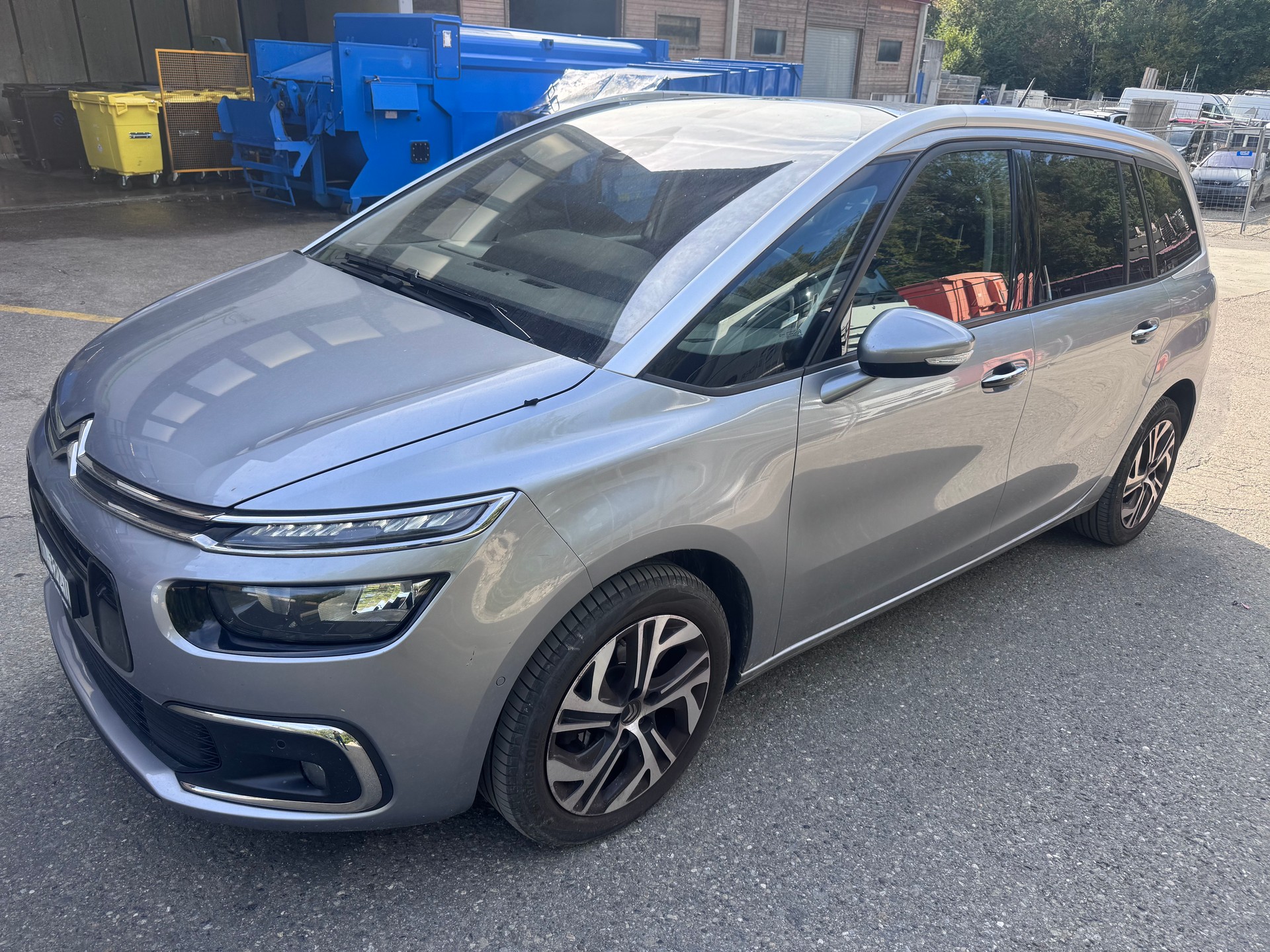 CITROEN Grand C4 Picasso 1.6 BlueHDi Shine EAT6-image-0