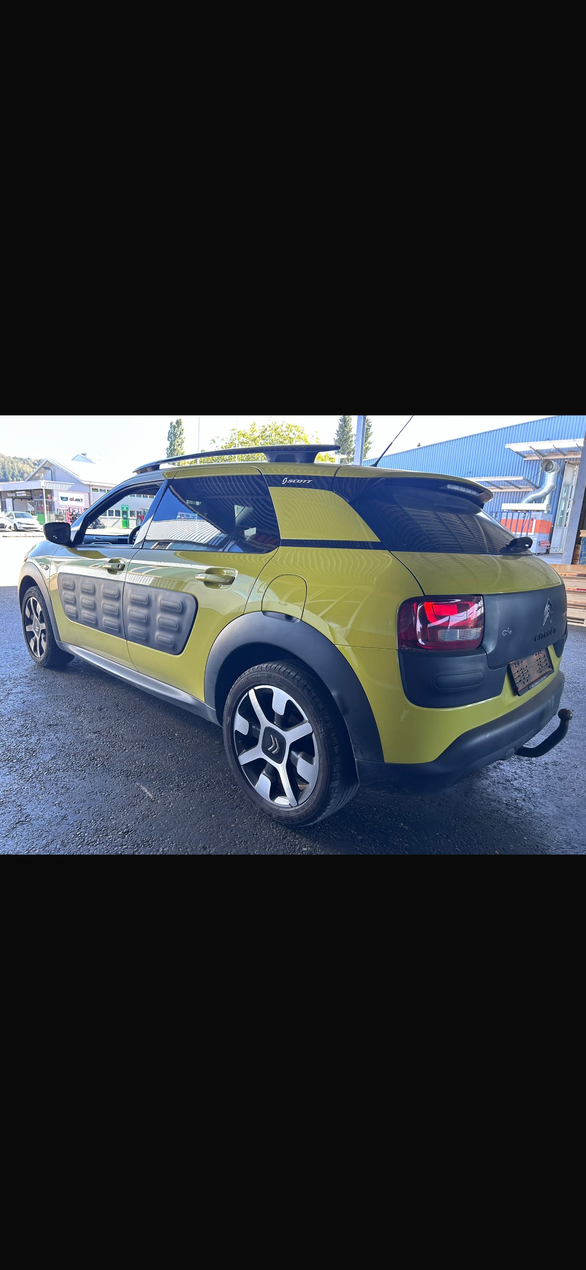 CITROEN C4 Cactus 1.2 e-THP Shine-image-5