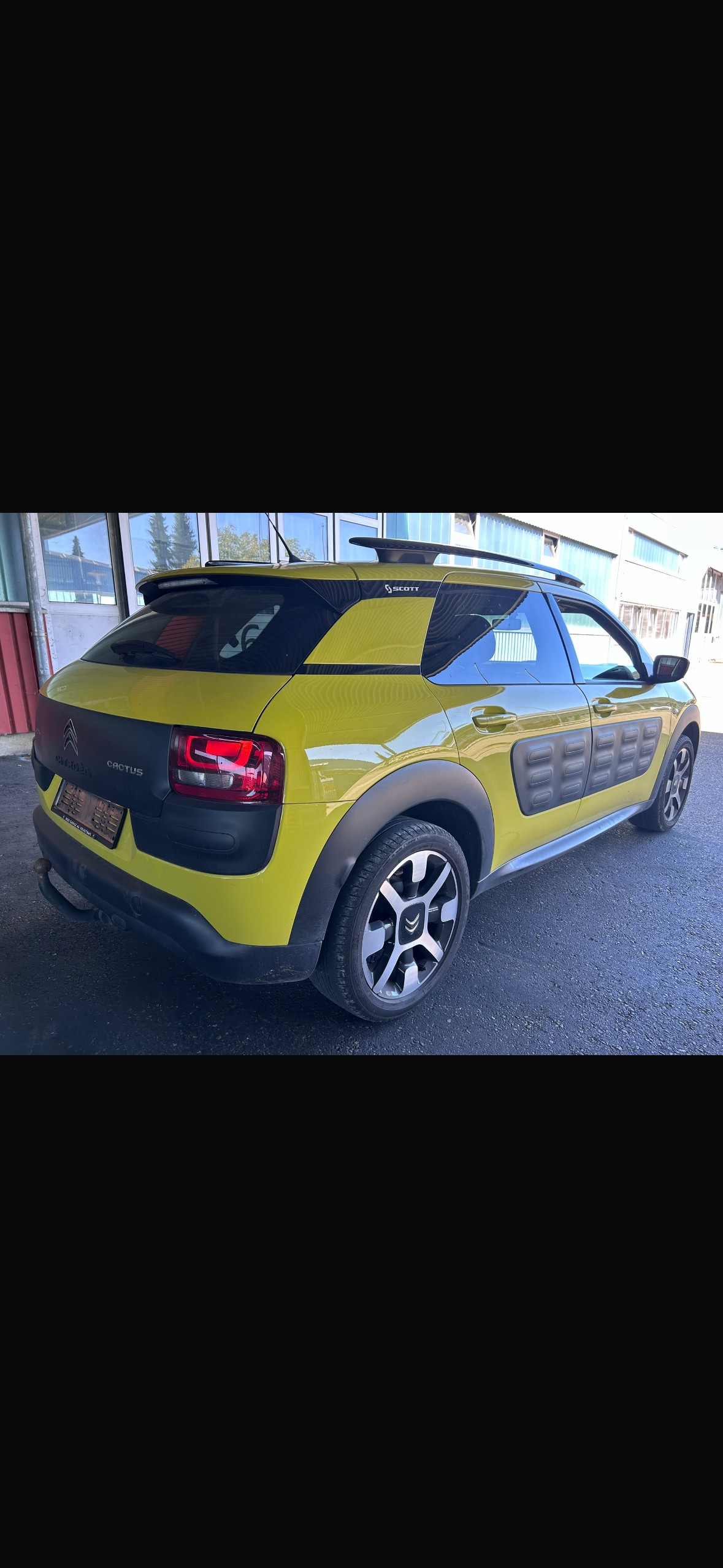 CITROEN C4 Cactus 1.2 e-THP Shine-image-3
