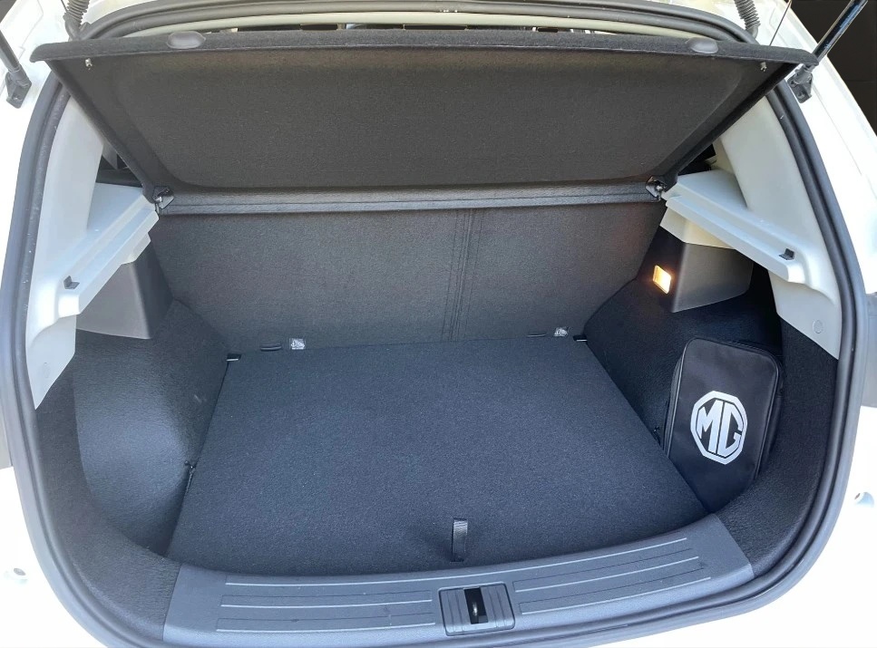 MG MG ZS EV-image-11