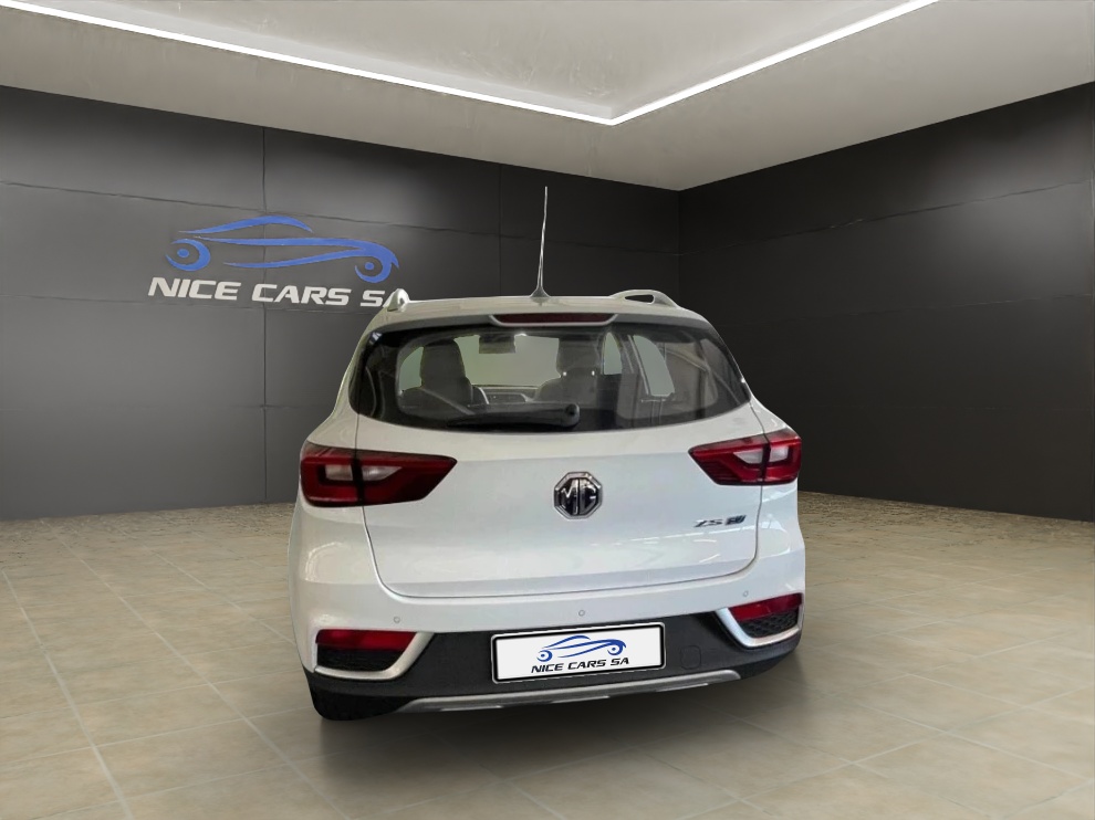MG MG ZS EV-image-4