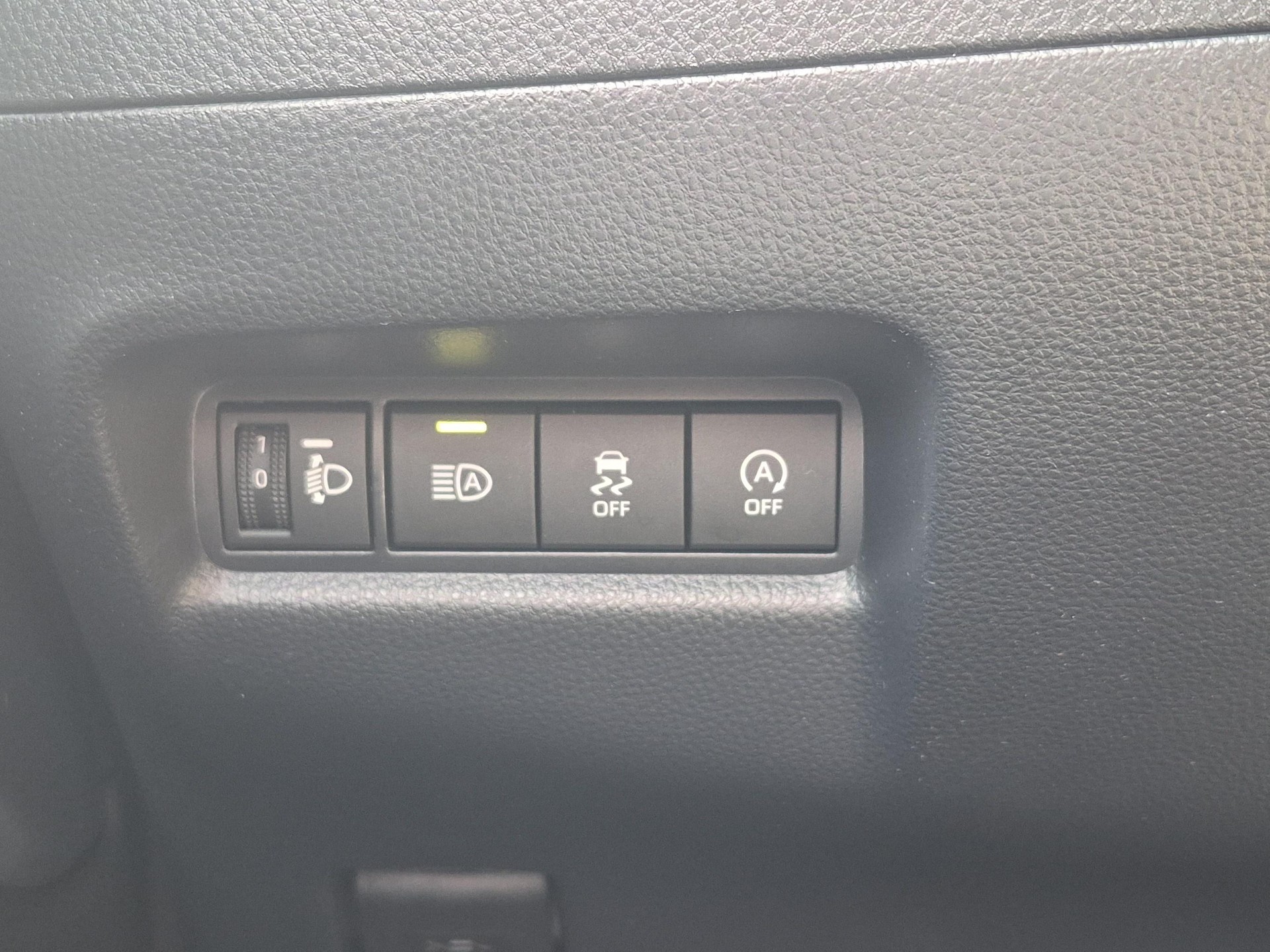 TOYOTA Aygo X 1.0 VVT-i Trend-image-16