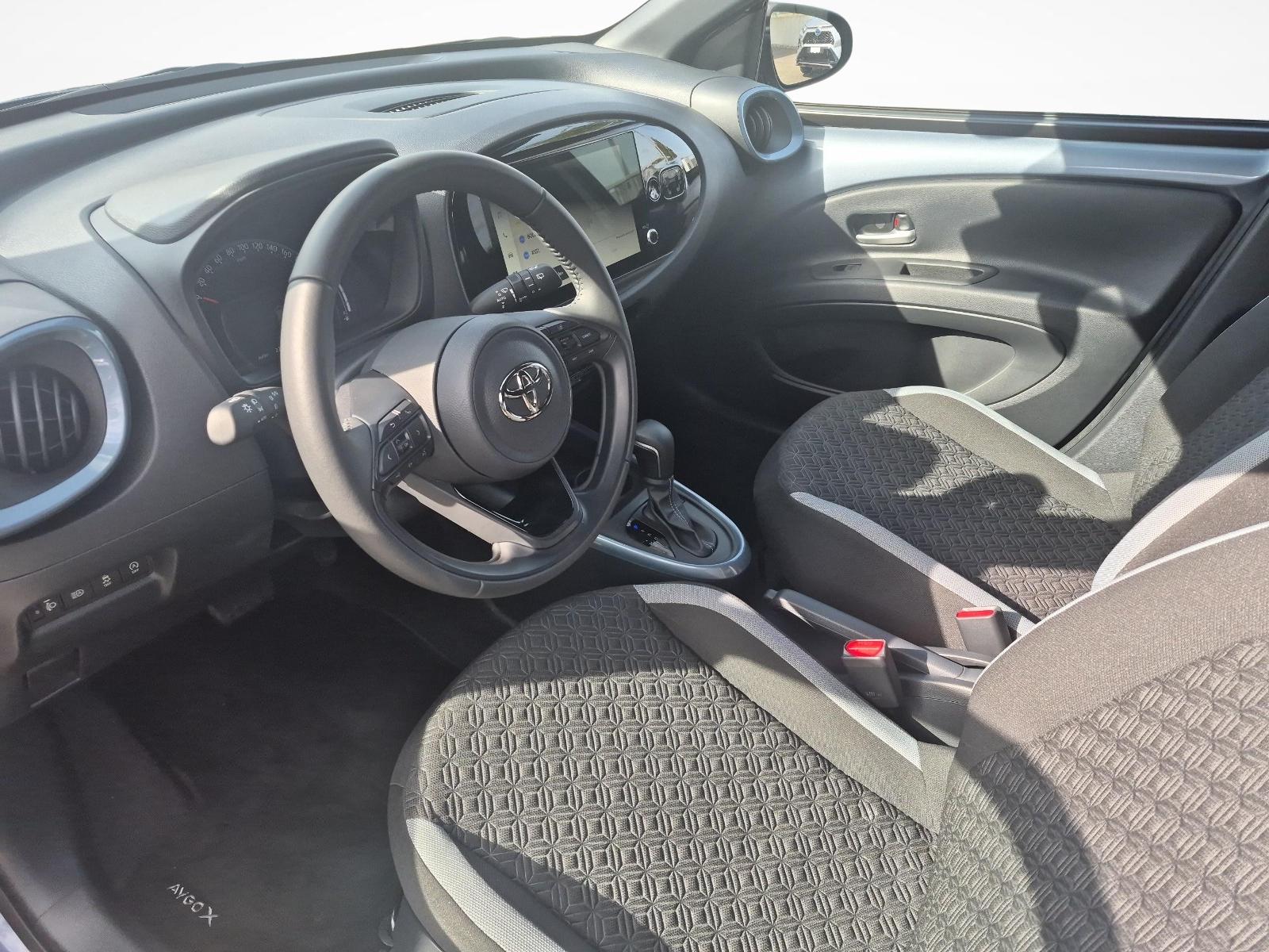 TOYOTA Aygo X 1.0 VVT-i Trend-image-12